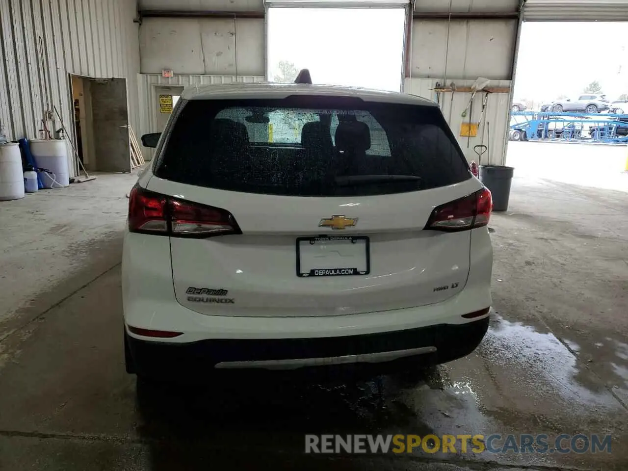 6 Photograph of a damaged car 3GNAXUEV0NL117896 CHEVROLET EQUINOX 2022