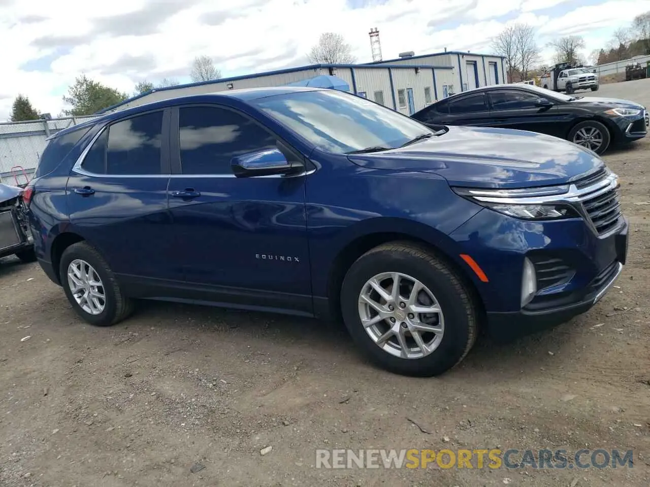 4 Фотография поврежденного автомобиля 3GNAXUEV0NL159601 CHEVROLET EQUINOX 2022