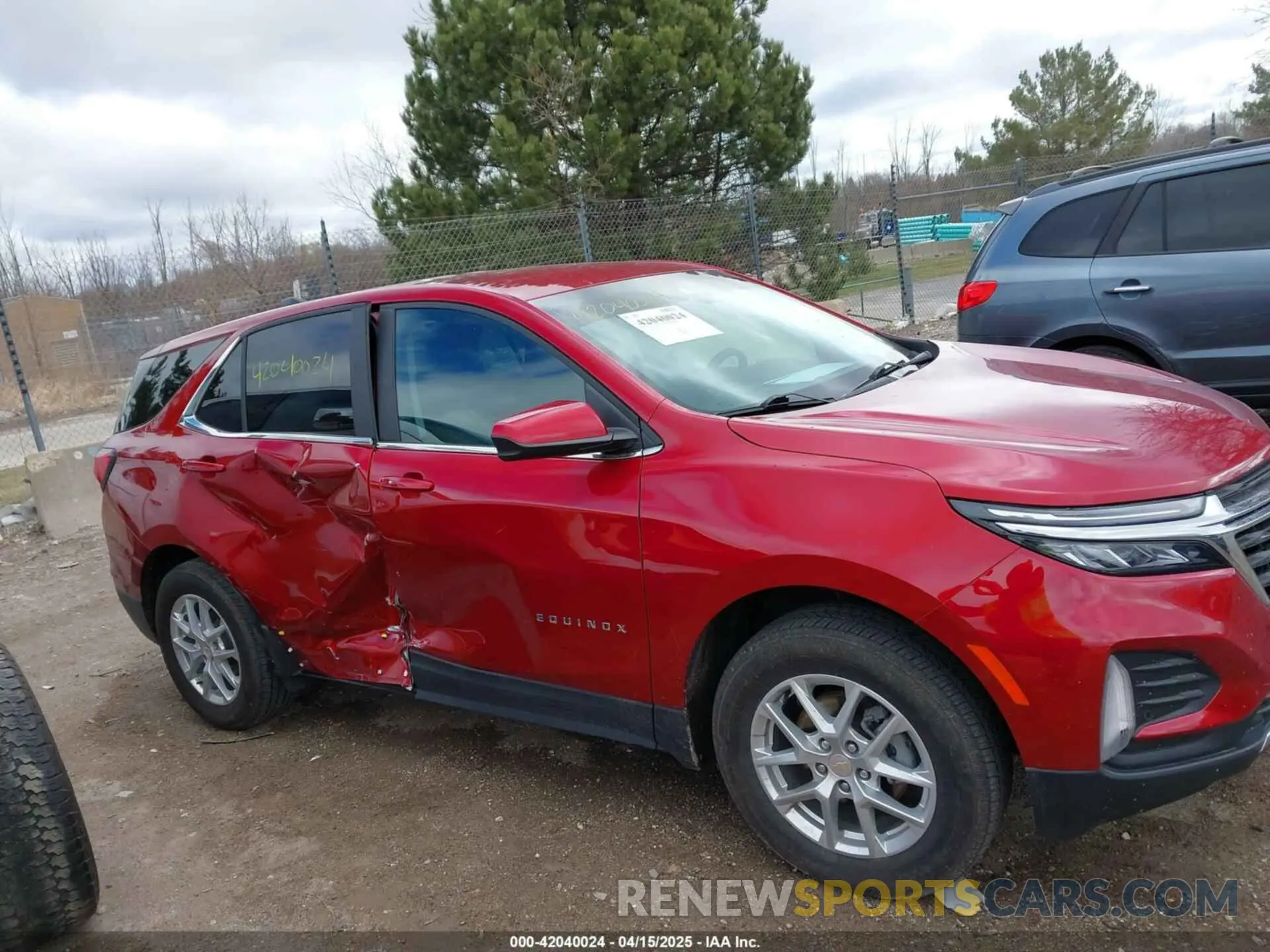 13 Фотография поврежденного автомобиля 3GNAXUEV0NL178536 CHEVROLET EQUINOX 2022