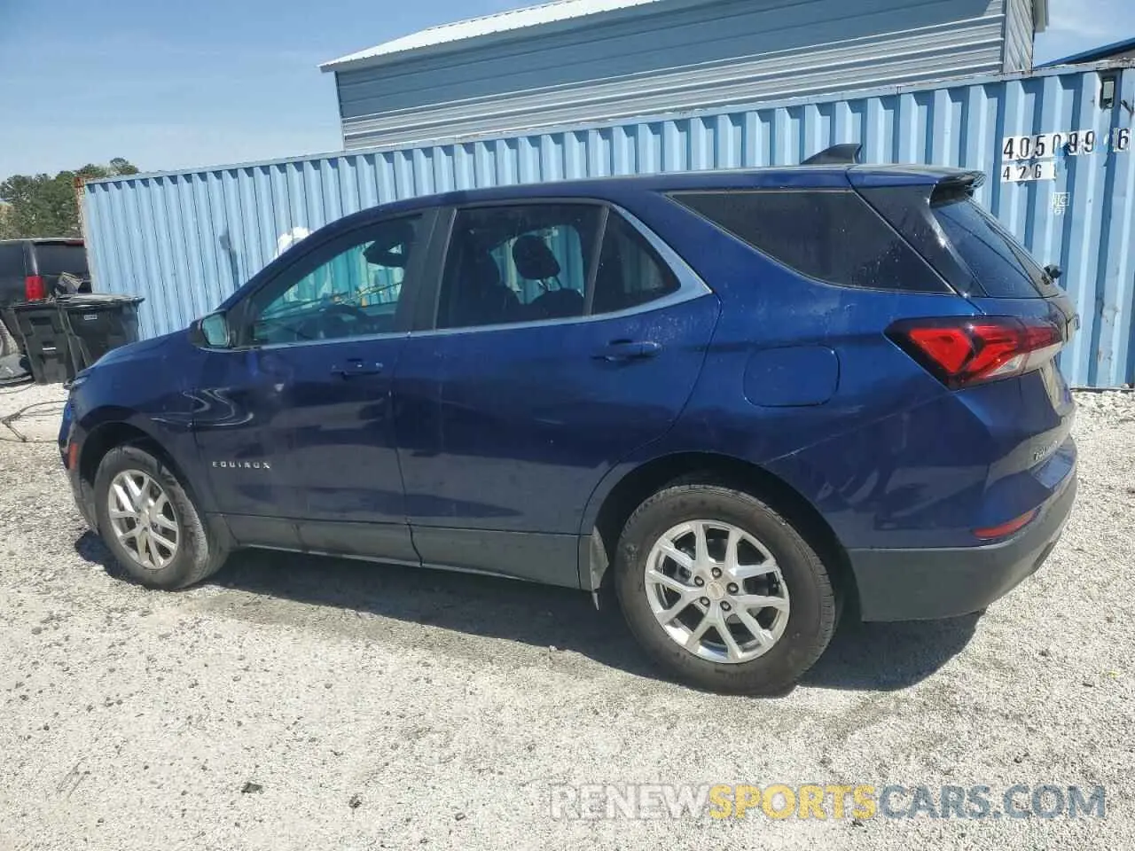 2 Photograph of a damaged car 3GNAXUEV0NL202639 CHEVROLET EQUINOX 2022
