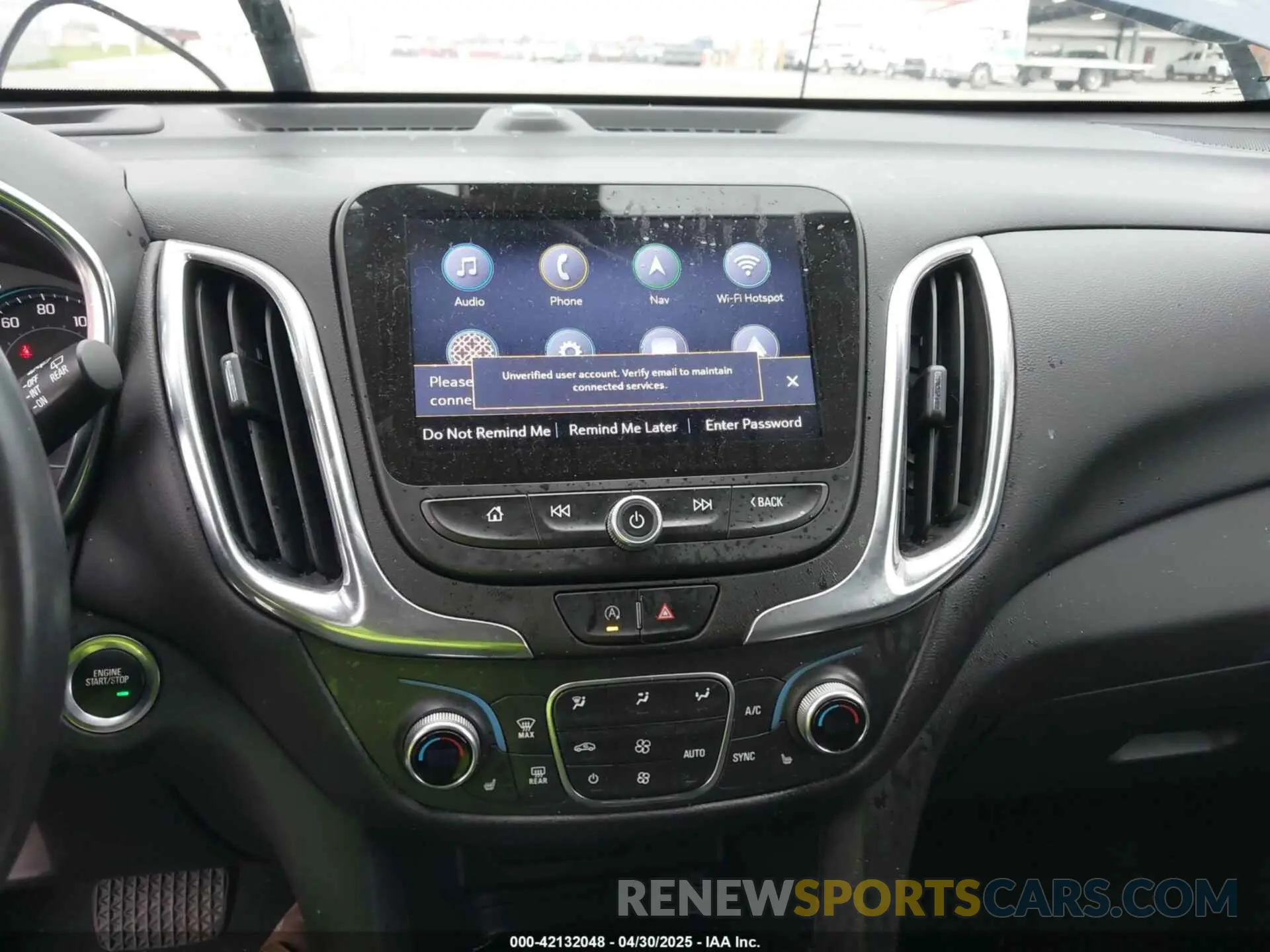 18 Photograph of a damaged car 3GNAXUEV0NL287708 CHEVROLET EQUINOX 2022