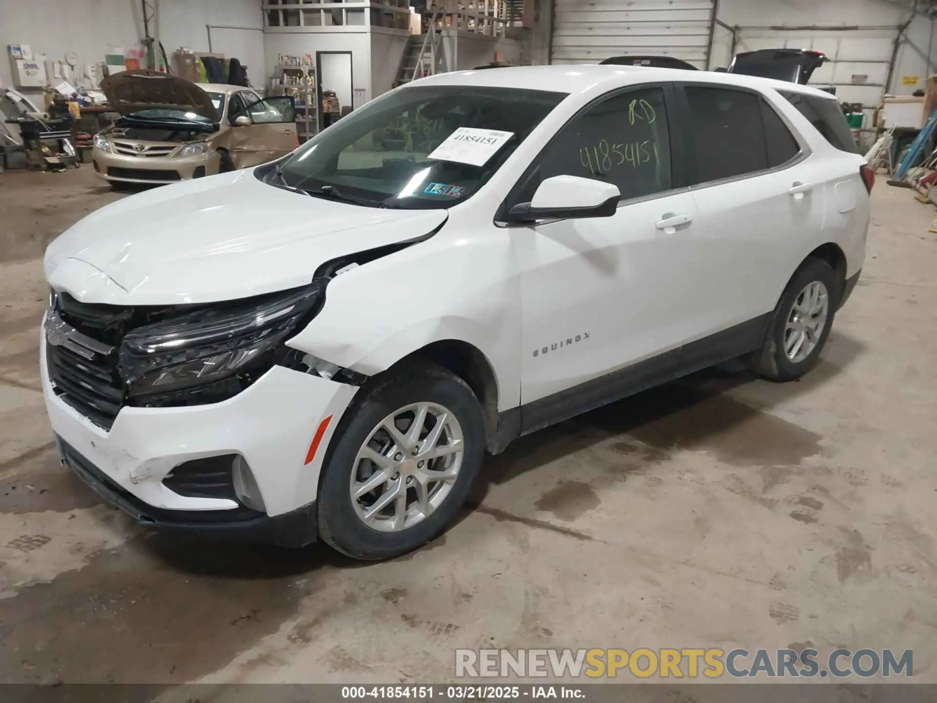 2 Photograph of a damaged car 3GNAXUEV0NS222198 CHEVROLET EQUINOX 2022