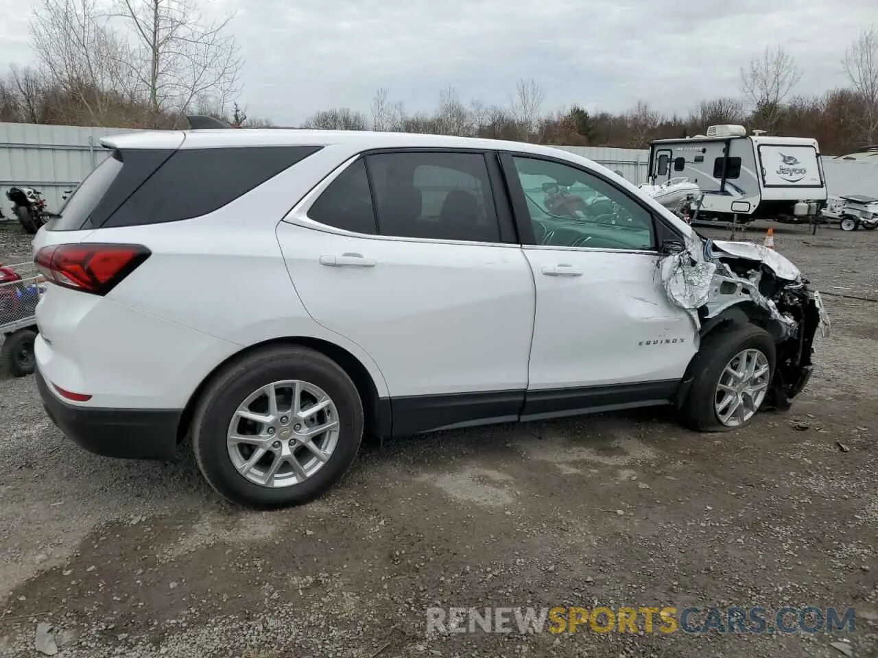 3 Photograph of a damaged car 3GNAXUEV1NL116711 CHEVROLET EQUINOX 2022
