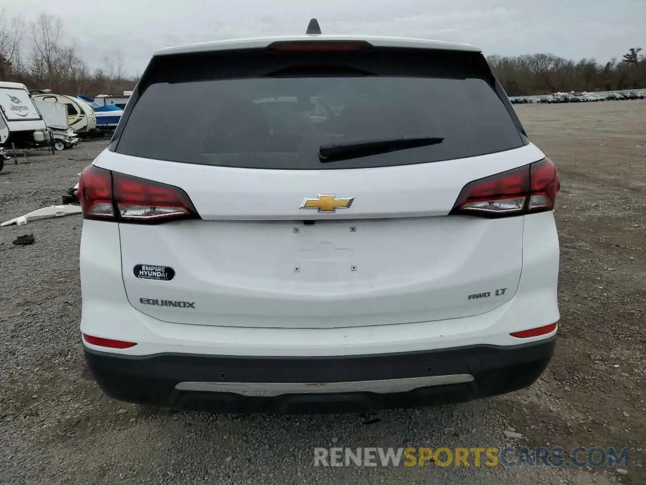 6 Photograph of a damaged car 3GNAXUEV1NL116711 CHEVROLET EQUINOX 2022