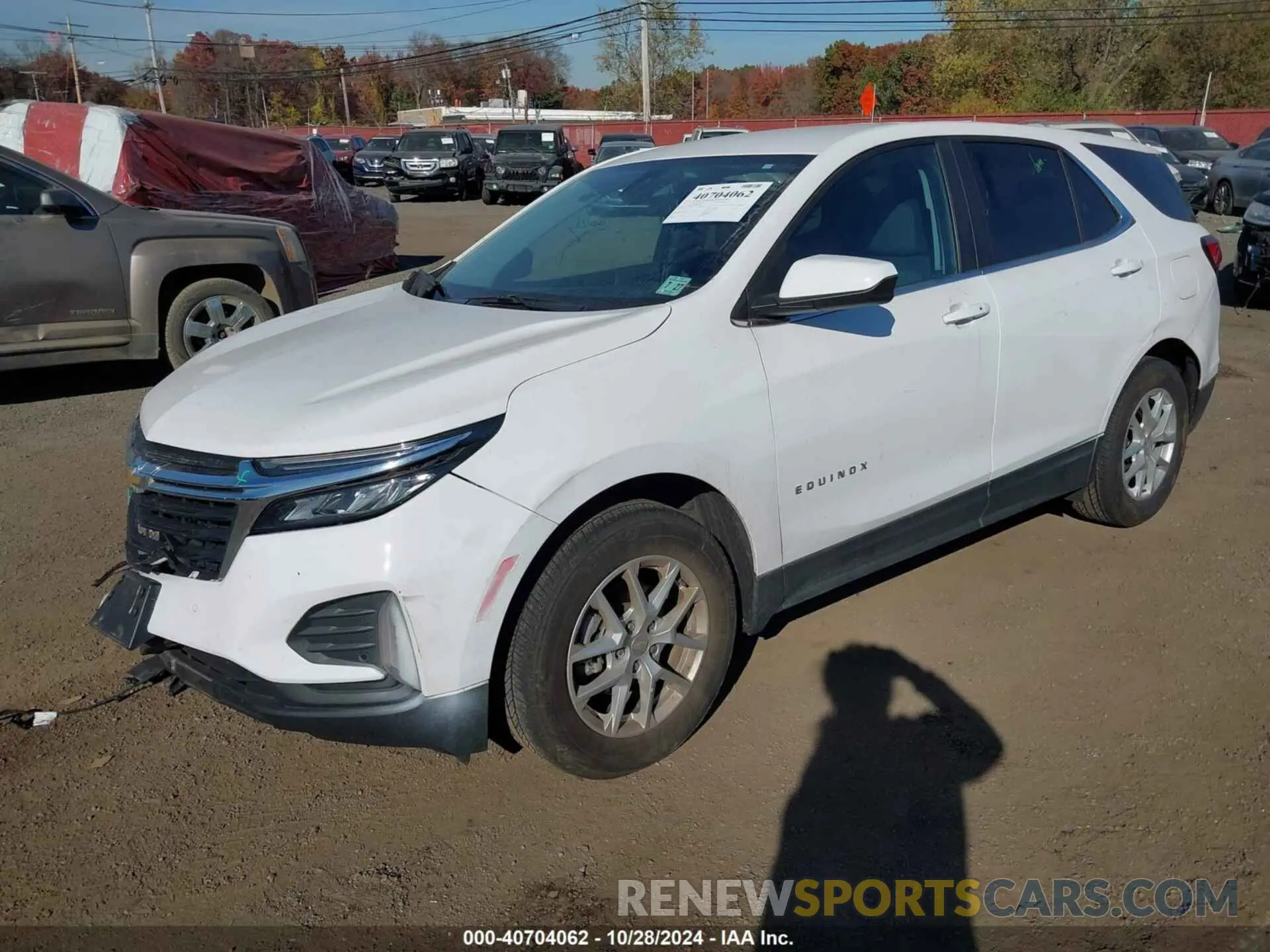 2 Photograph of a damaged car 3GNAXUEV1NL241594 CHEVROLET EQUINOX 2022