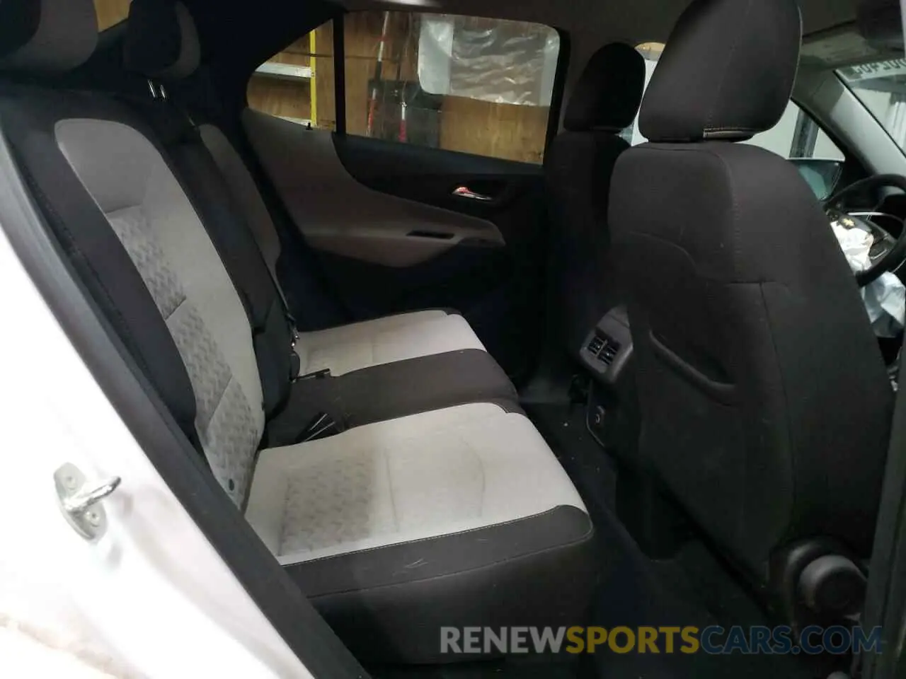 11 Фотография поврежденного автомобиля 3GNAXUEV1NL246889 CHEVROLET EQUINOX 2022