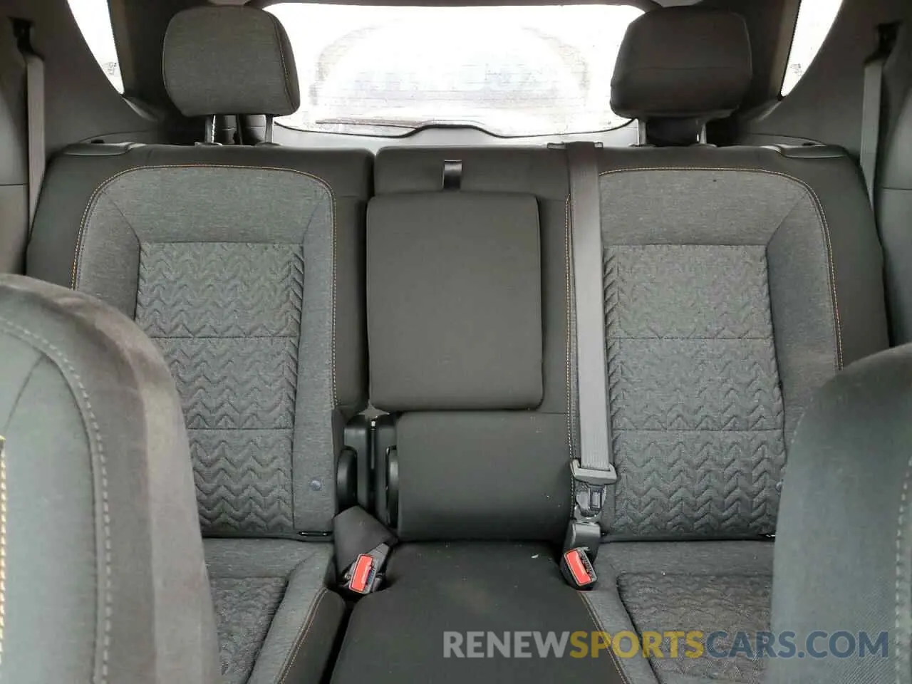 10 Photograph of a damaged car 3GNAXUEV1NL261313 CHEVROLET EQUINOX 2022