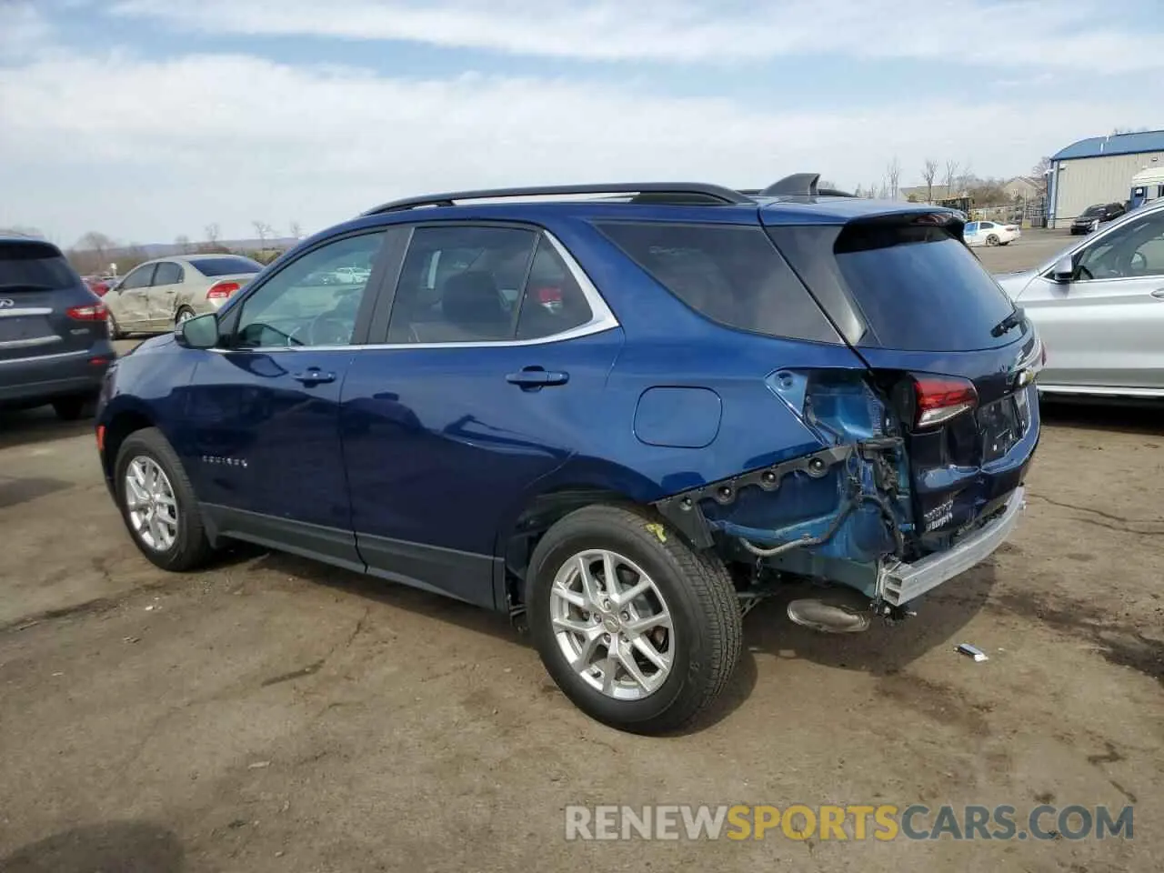 2 Photograph of a damaged car 3GNAXUEV1NS204261 CHEVROLET EQUINOX 2022