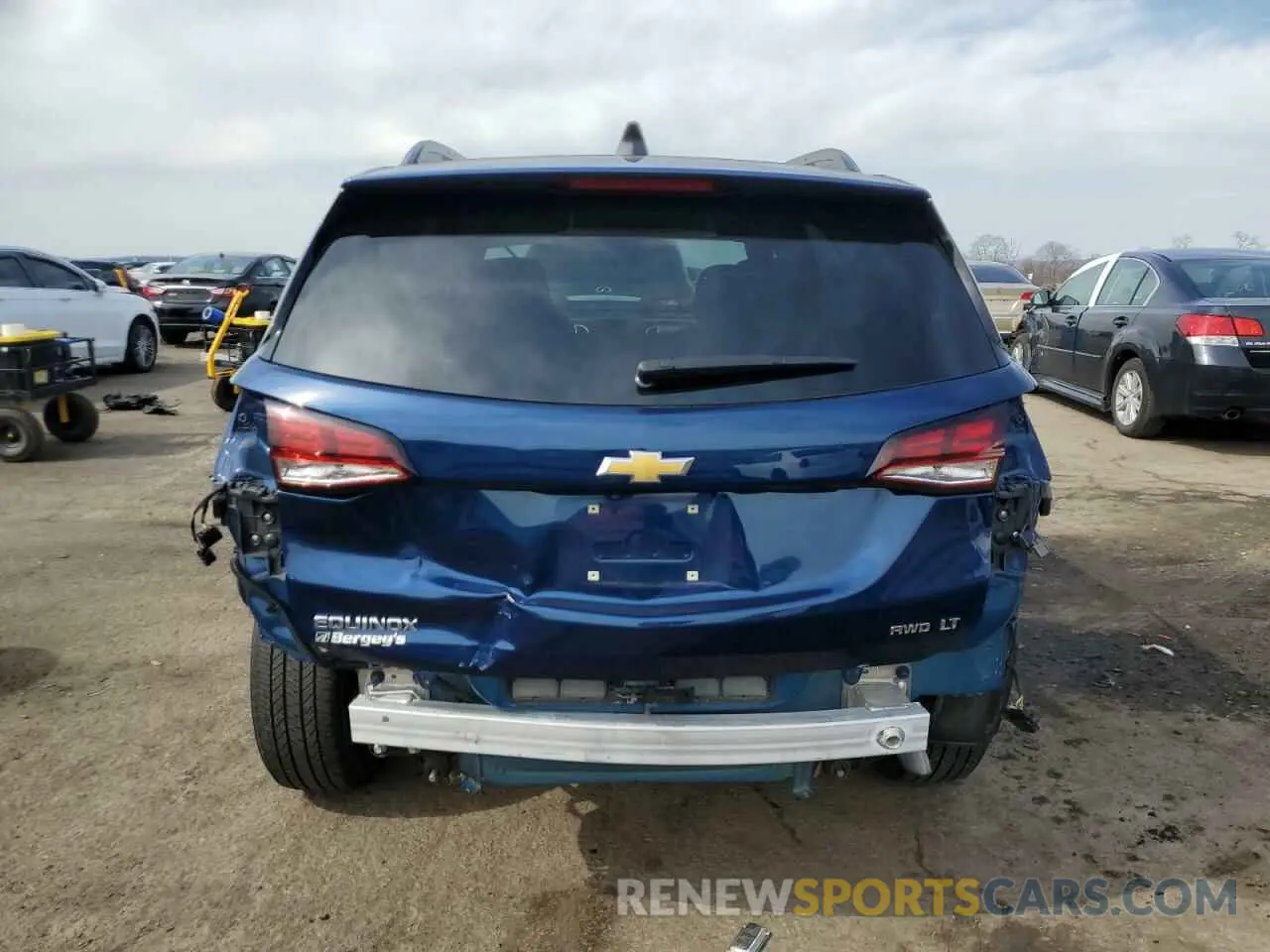 6 Photograph of a damaged car 3GNAXUEV1NS204261 CHEVROLET EQUINOX 2022