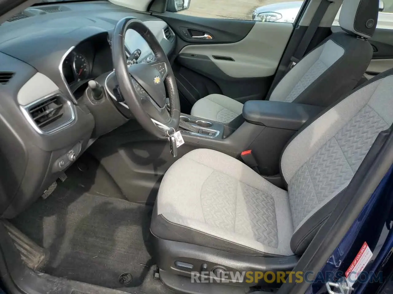 7 Photograph of a damaged car 3GNAXUEV1NS204261 CHEVROLET EQUINOX 2022
