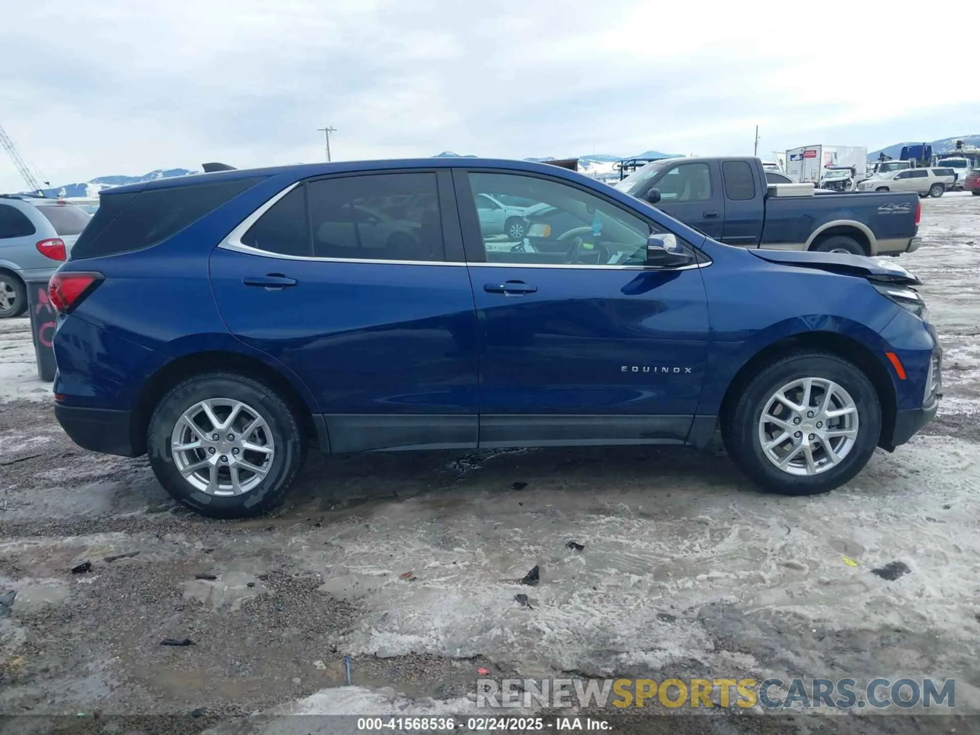 14 Photograph of a damaged car 3GNAXUEV1NS222176 CHEVROLET EQUINOX 2022