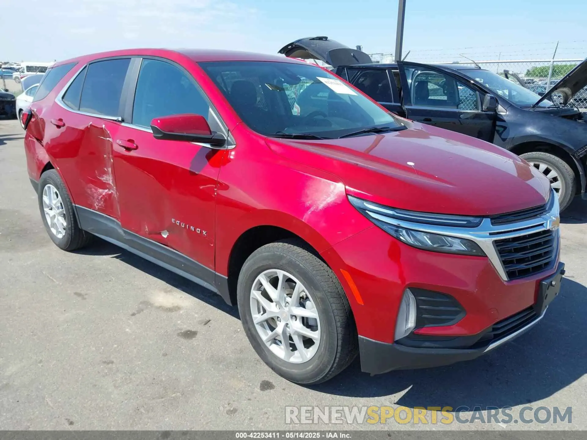1 Photograph of a damaged car 3GNAXUEV2NL141035 CHEVROLET EQUINOX 2022