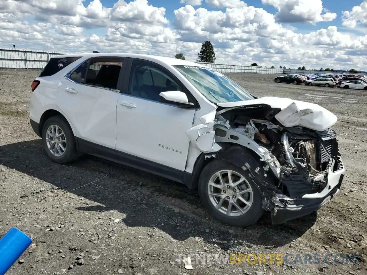 4 Photograph of a damaged car 3GNAXUEV2NL182166 CHEVROLET EQUINOX 2022