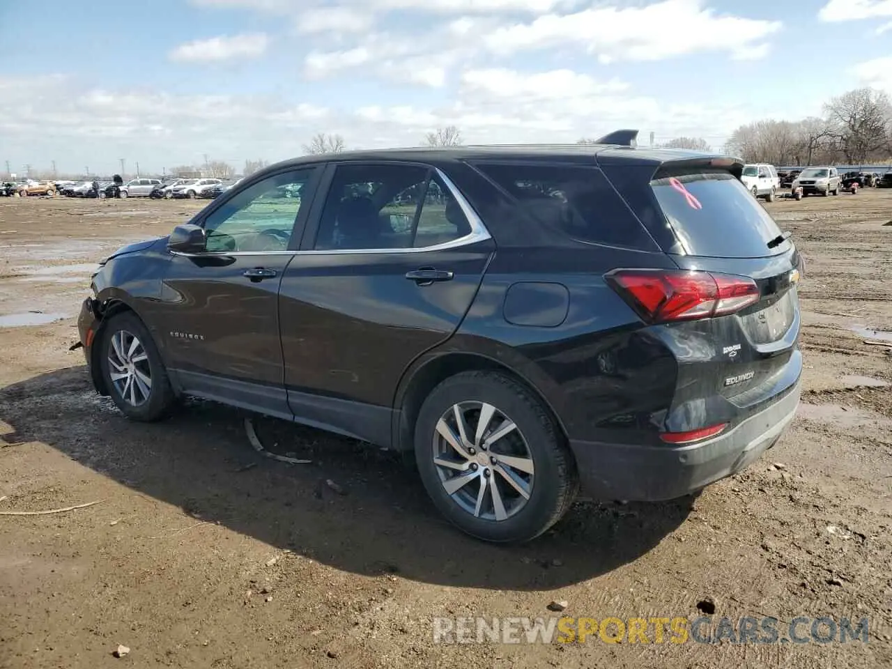 2 Photograph of a damaged car 3GNAXUEV2NL313886 CHEVROLET EQUINOX 2022