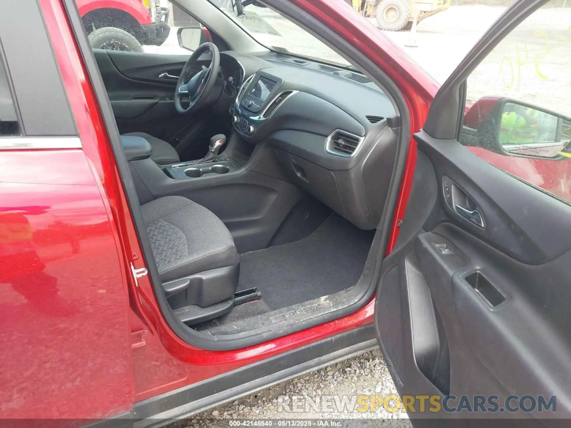 5 Фотография поврежденного автомобиля 3GNAXUEV3NL161794 CHEVROLET EQUINOX 2022