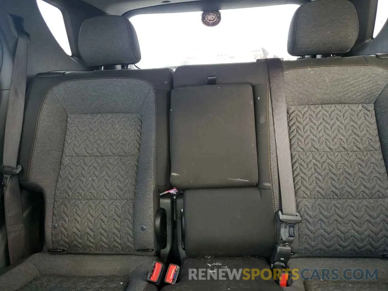 10 Photograph of a damaged car 3GNAXUEV3NL248904 CHEVROLET EQUINOX 2022