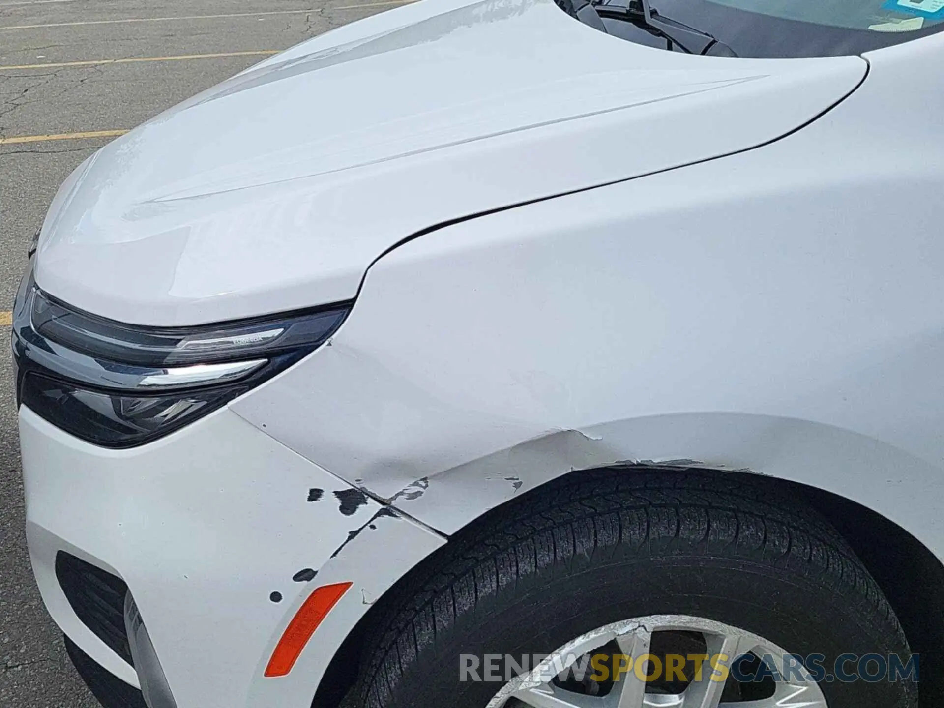 19 Photograph of a damaged car 3GNAXUEV4NL122521 CHEVROLET EQUINOX 2022