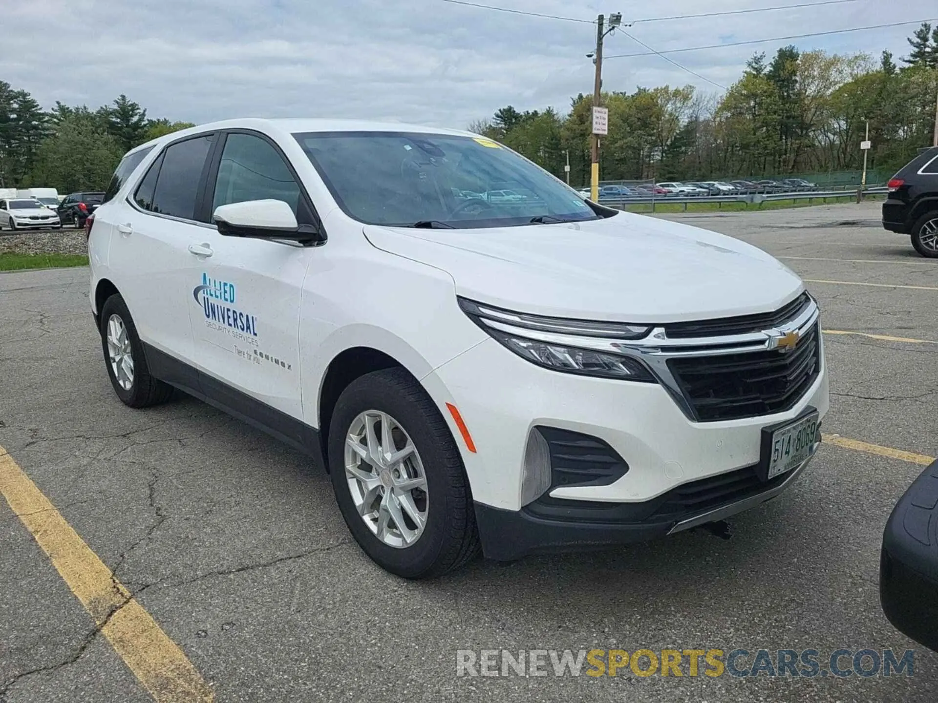 2 Photograph of a damaged car 3GNAXUEV4NL122521 CHEVROLET EQUINOX 2022