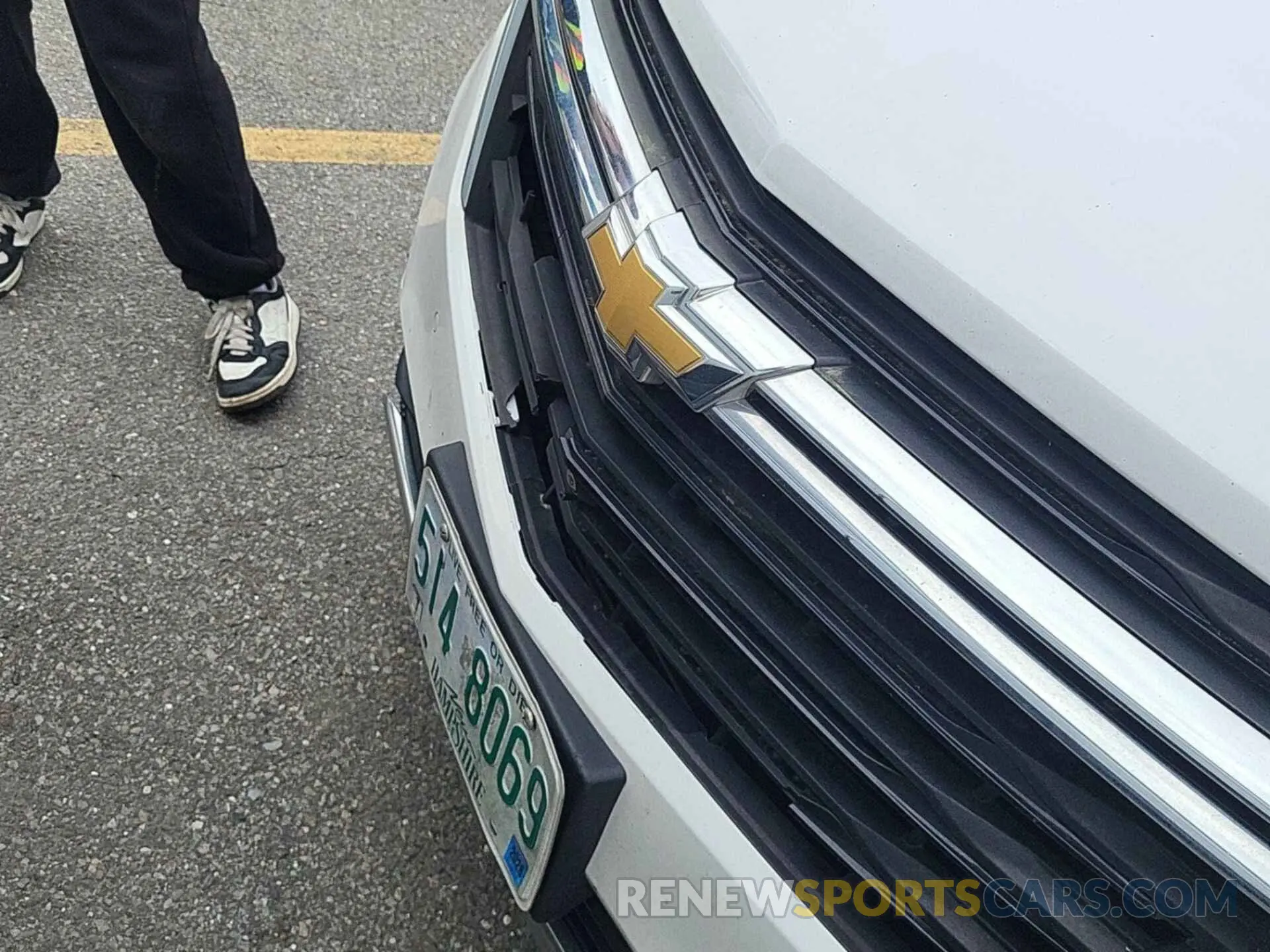 37 Photograph of a damaged car 3GNAXUEV4NL122521 CHEVROLET EQUINOX 2022