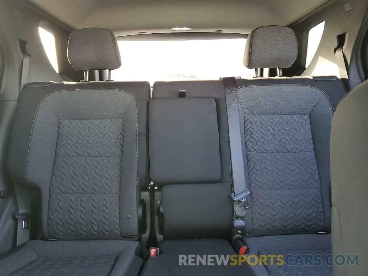10 Фотография поврежденного автомобиля 3GNAXUEV4NL258521 CHEVROLET EQUINOX 2022