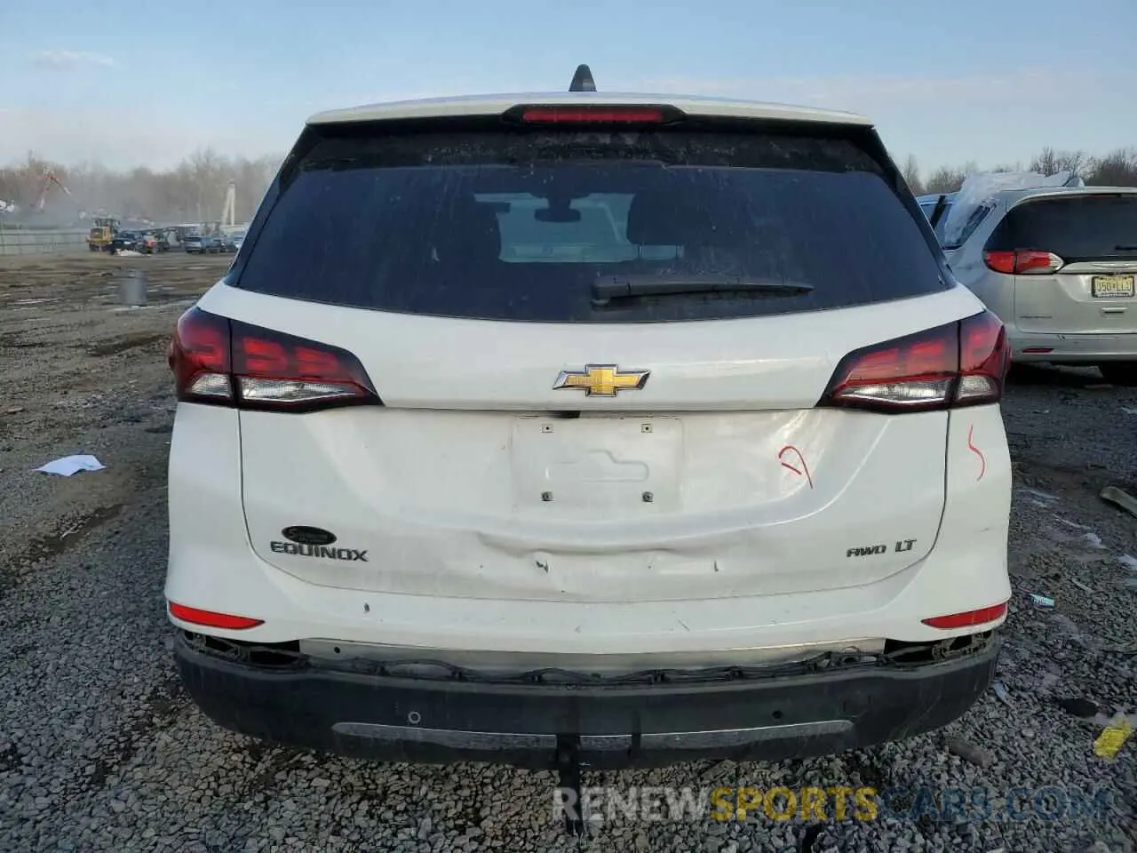 6 Фотография поврежденного автомобиля 3GNAXUEV4NL258521 CHEVROLET EQUINOX 2022