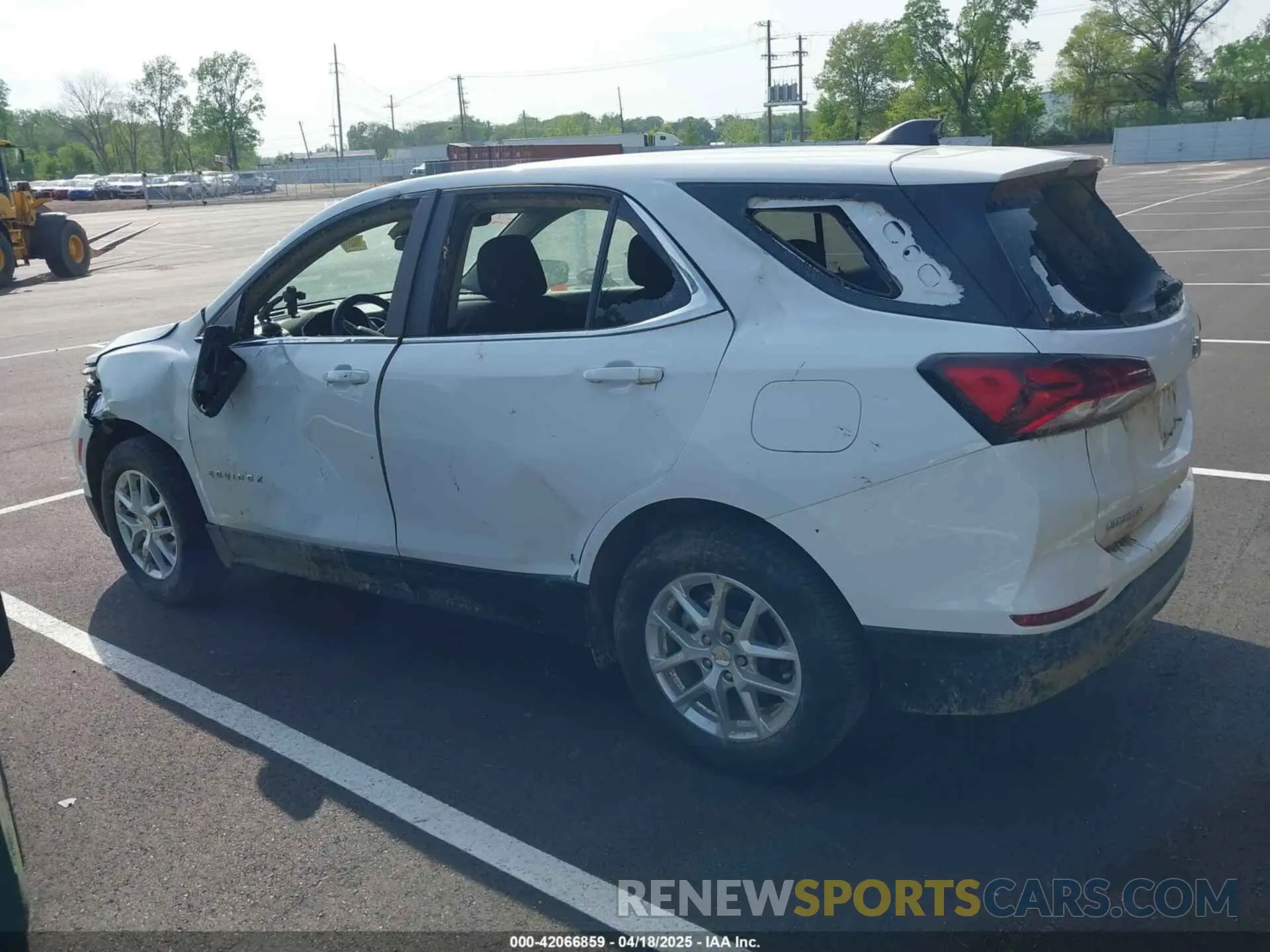 14 Photograph of a damaged car 3GNAXUEV4NL308611 CHEVROLET EQUINOX 2022