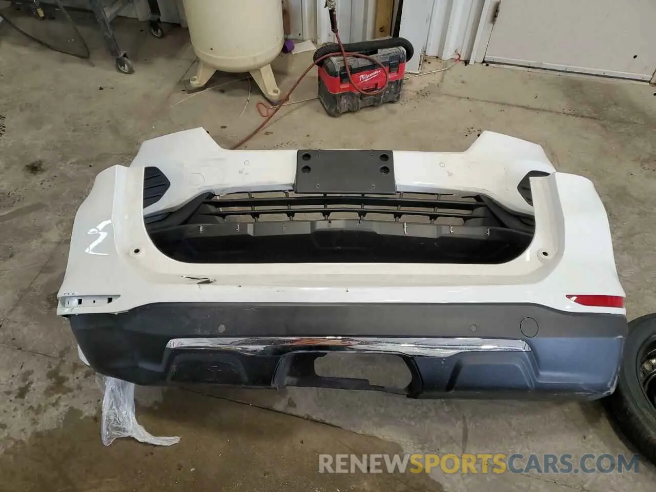 13 Photograph of a damaged car 3GNAXUEV5NL120244 CHEVROLET EQUINOX 2022