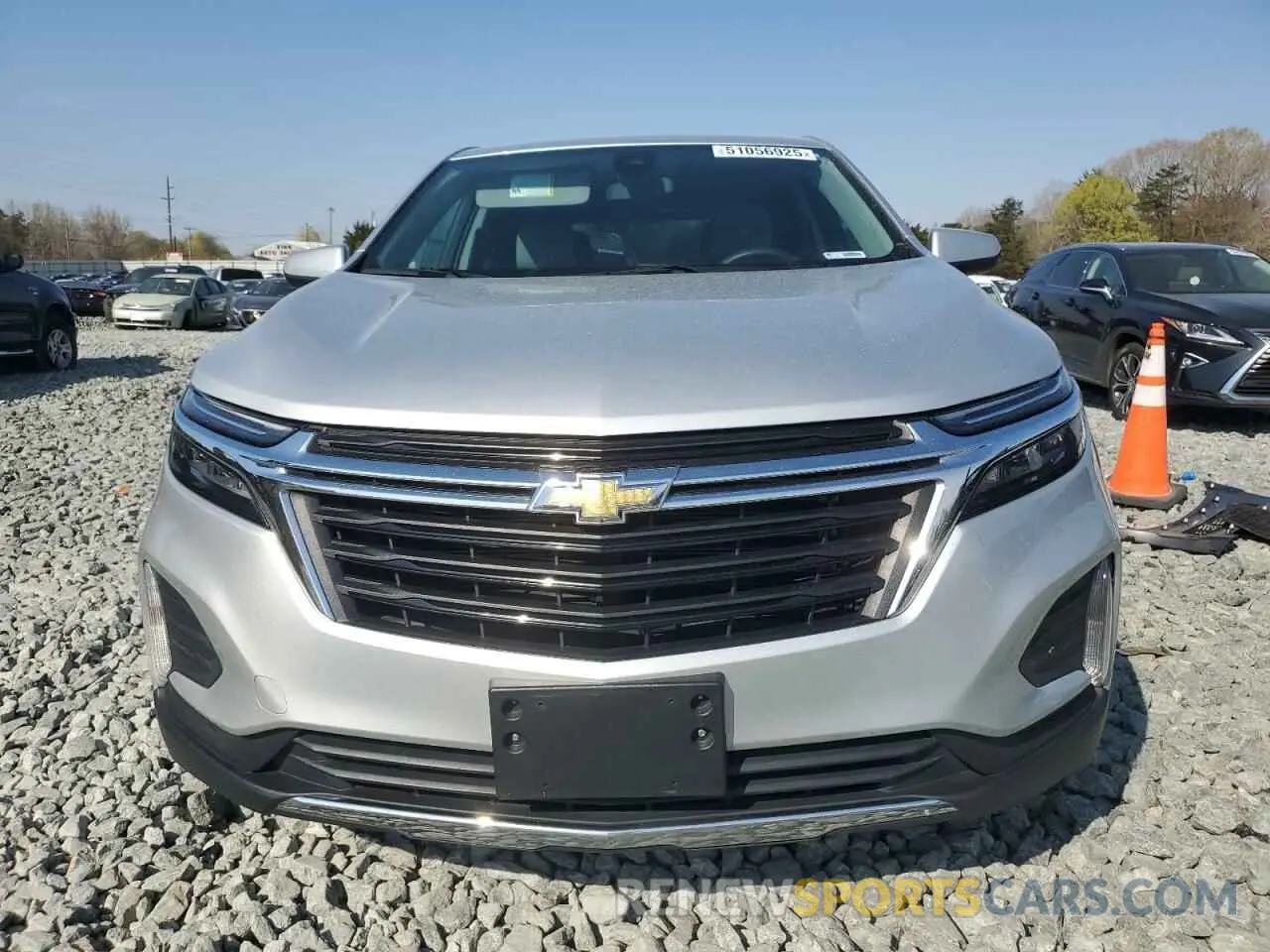 5 Photograph of a damaged car 3GNAXUEV5NL200398 CHEVROLET EQUINOX 2022