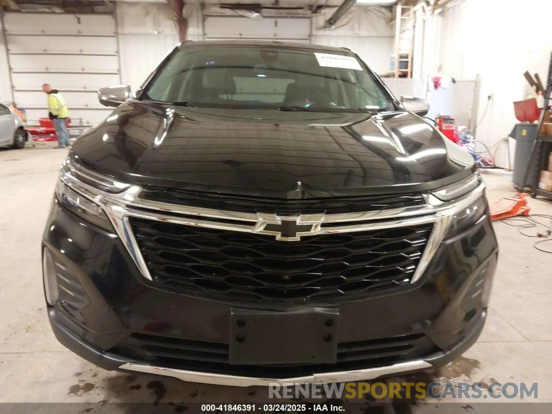 13 Фотография поврежденного автомобиля 3GNAXUEV5NL302493 CHEVROLET EQUINOX 2022