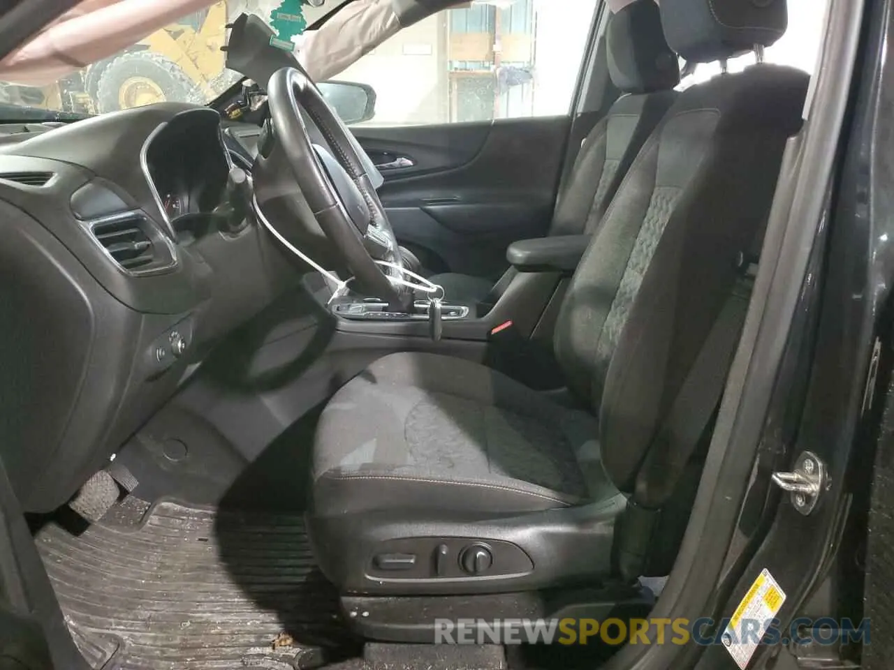 7 Photograph of a damaged car 3GNAXUEV5NS239563 CHEVROLET EQUINOX 2022