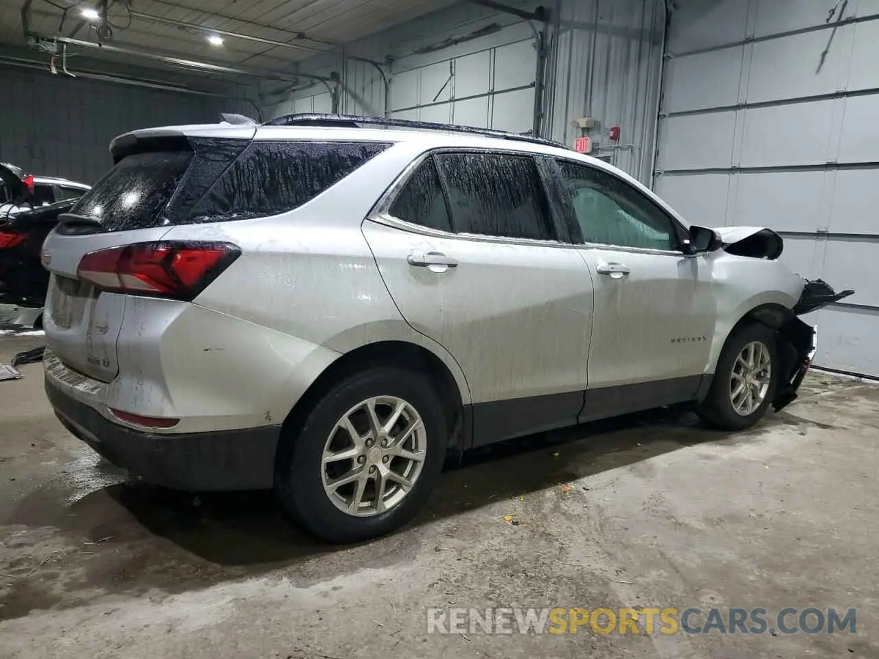 3 Photograph of a damaged car 3GNAXUEV6NL140180 CHEVROLET EQUINOX 2022