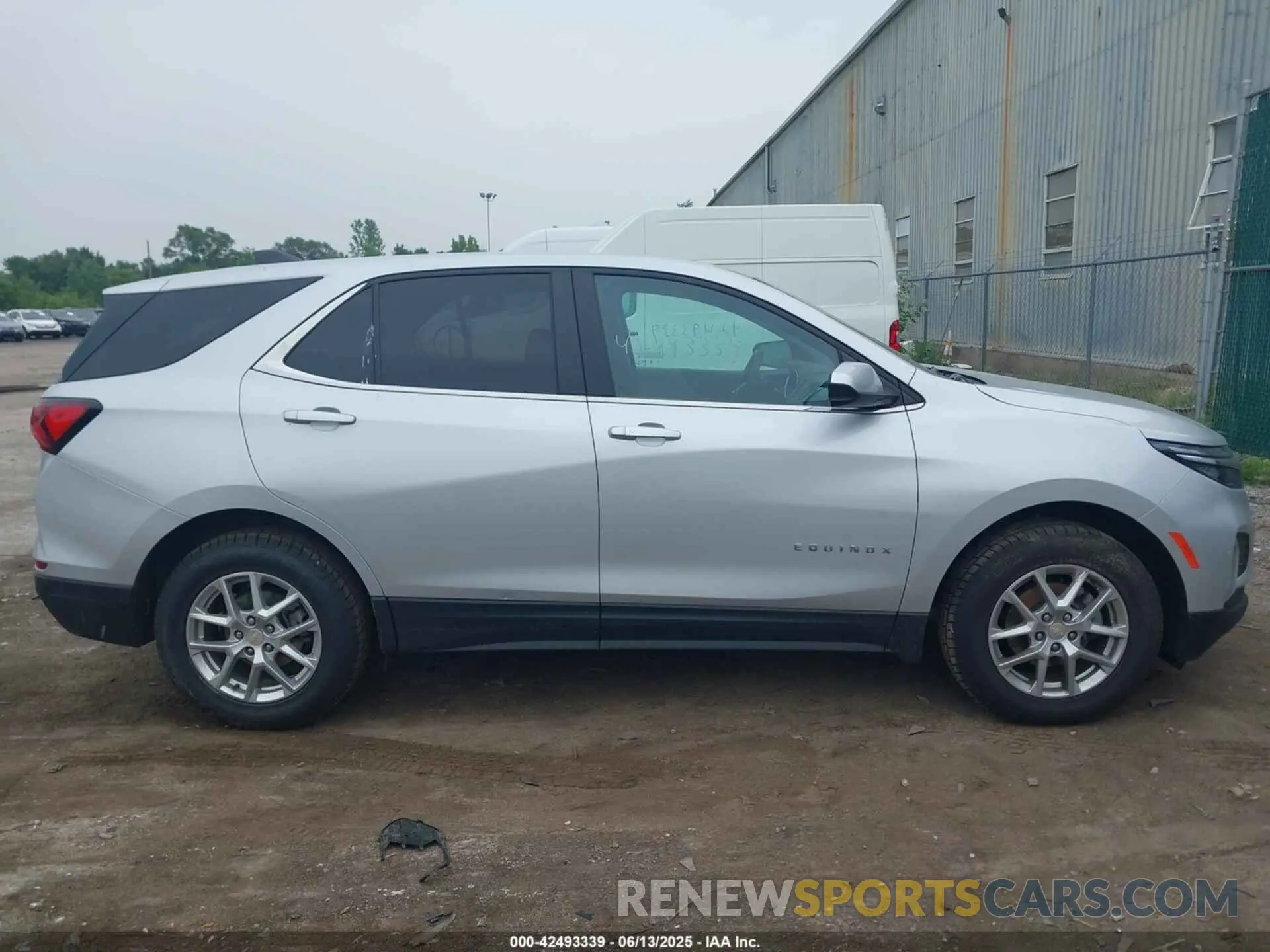 13 Photograph of a damaged car 3GNAXUEV6NL191212 CHEVROLET EQUINOX 2022