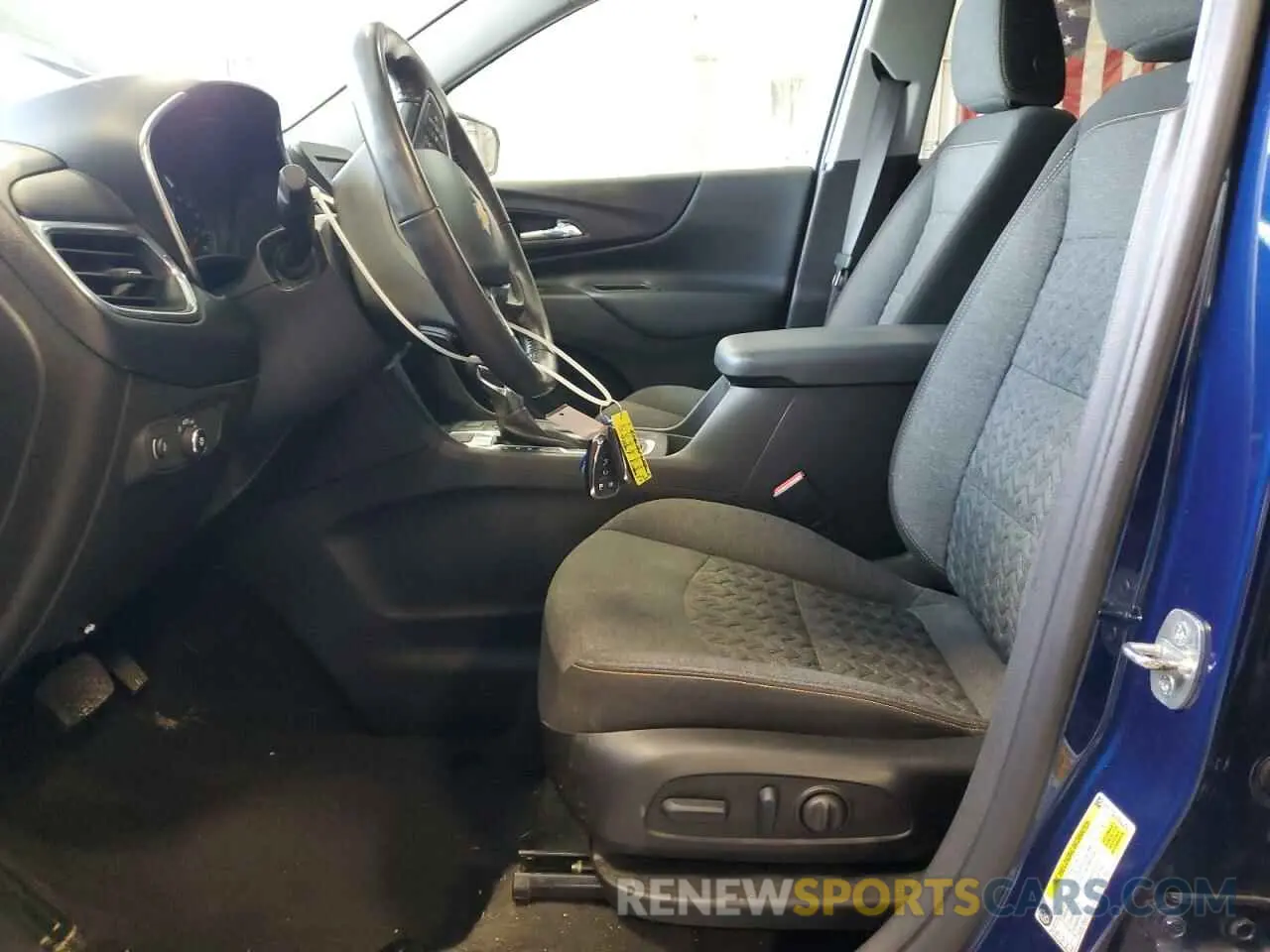 7 Photograph of a damaged car 3GNAXUEV6NL239937 CHEVROLET EQUINOX 2022
