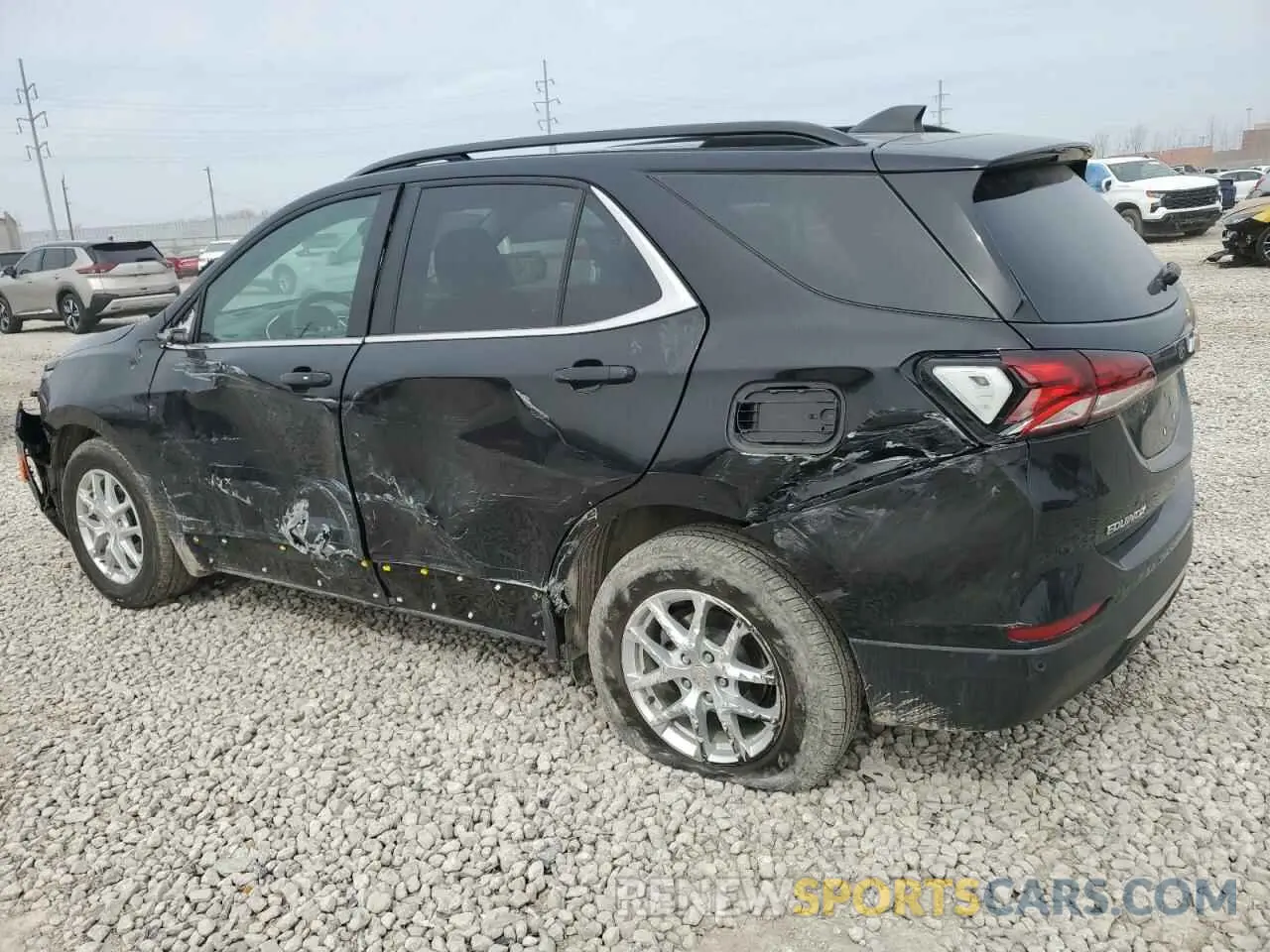 2 Photograph of a damaged car 3GNAXUEV6NL314426 CHEVROLET EQUINOX 2022