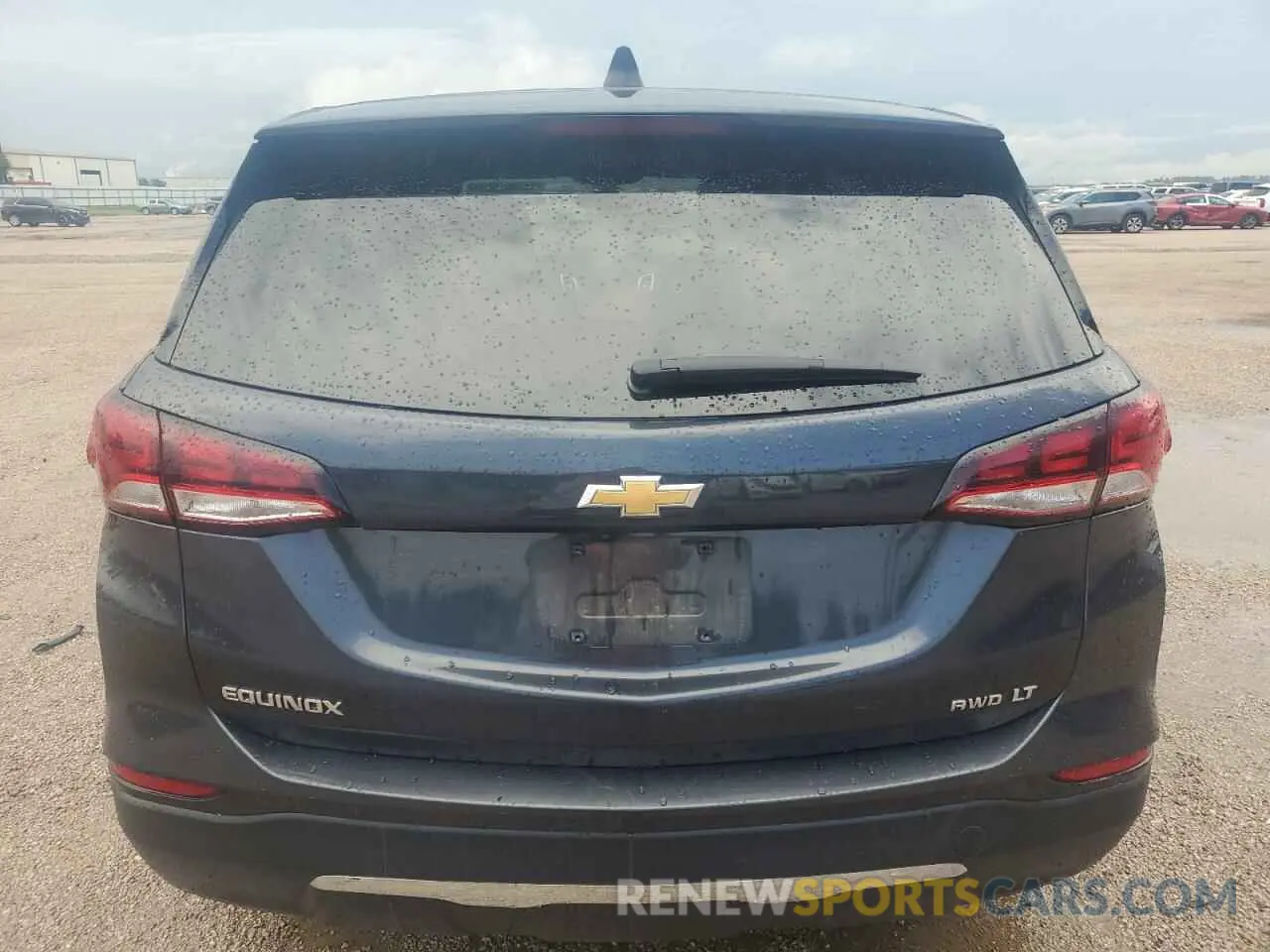 6 Photograph of a damaged car 3GNAXUEV6NS186694 CHEVROLET EQUINOX 2022
