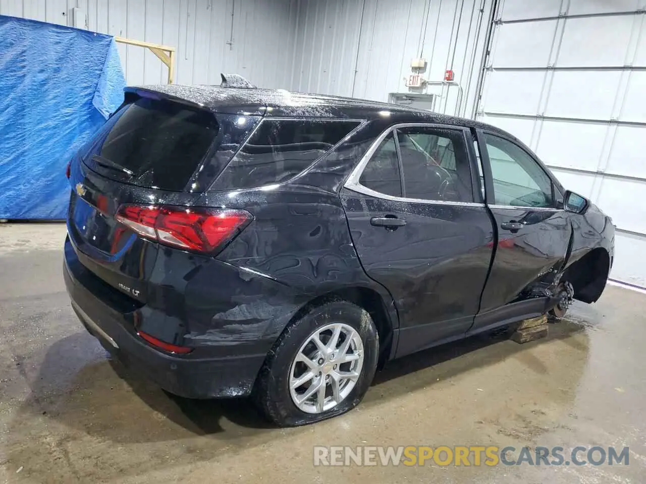 3 Photograph of a damaged car 3GNAXUEV7NL118415 CHEVROLET EQUINOX 2022