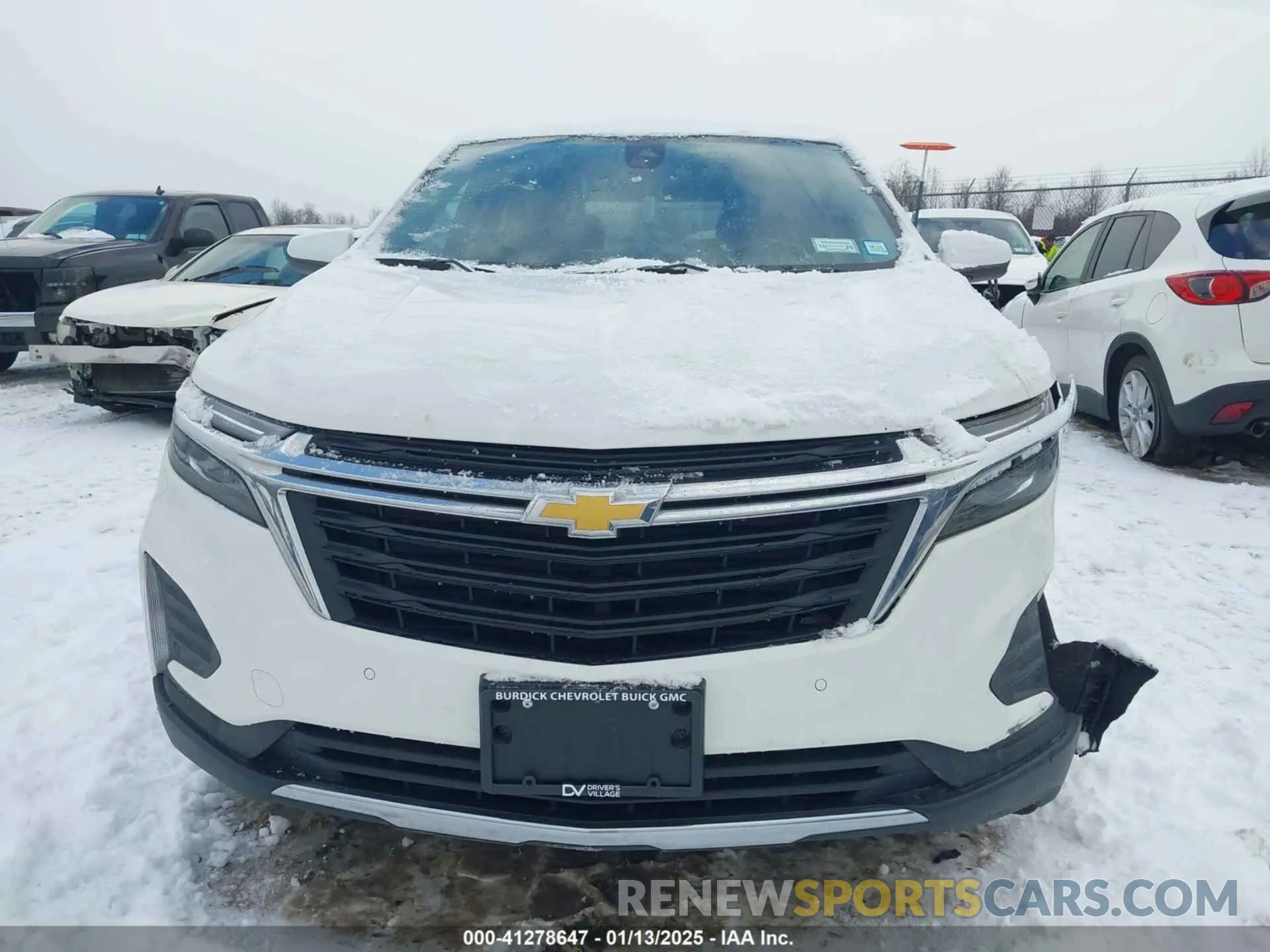 12 Photograph of a damaged car 3GNAXUEV8NL173035 CHEVROLET EQUINOX 2022