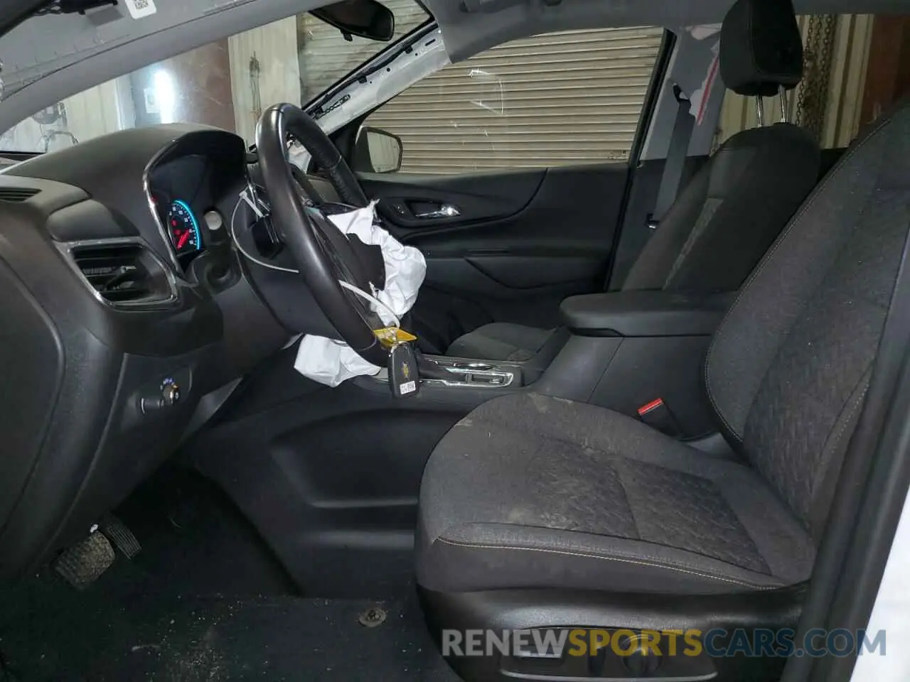 7 Photograph of a damaged car 3GNAXUEV8NL235100 CHEVROLET EQUINOX 2022