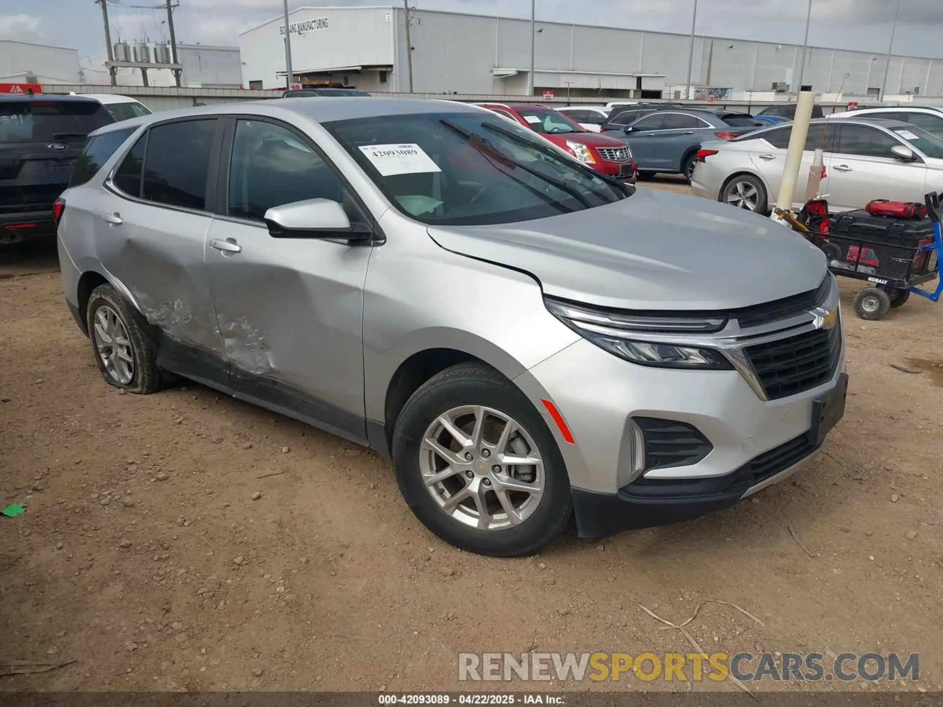 1 Photograph of a damaged car 3GNAXUEV8NL242161 CHEVROLET EQUINOX 2022