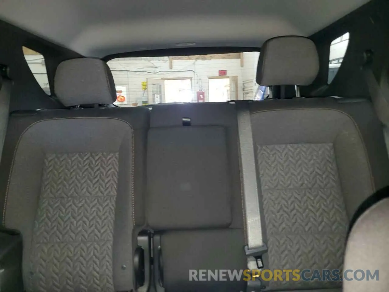 10 Фотография поврежденного автомобиля 3GNAXUEV9NL186098 CHEVROLET EQUINOX 2022