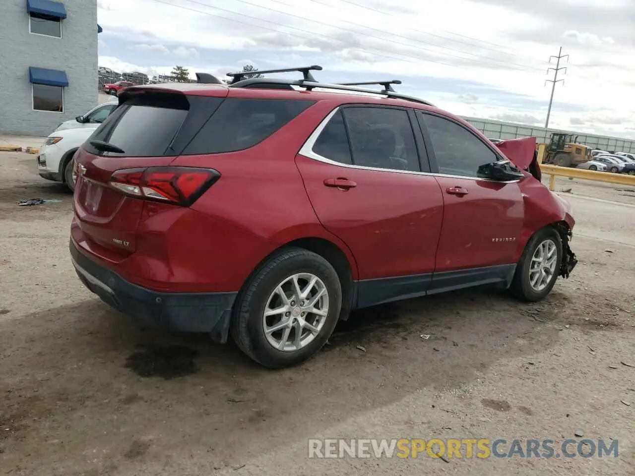 3 Photograph of a damaged car 3GNAXUEV9NL213882 CHEVROLET EQUINOX 2022