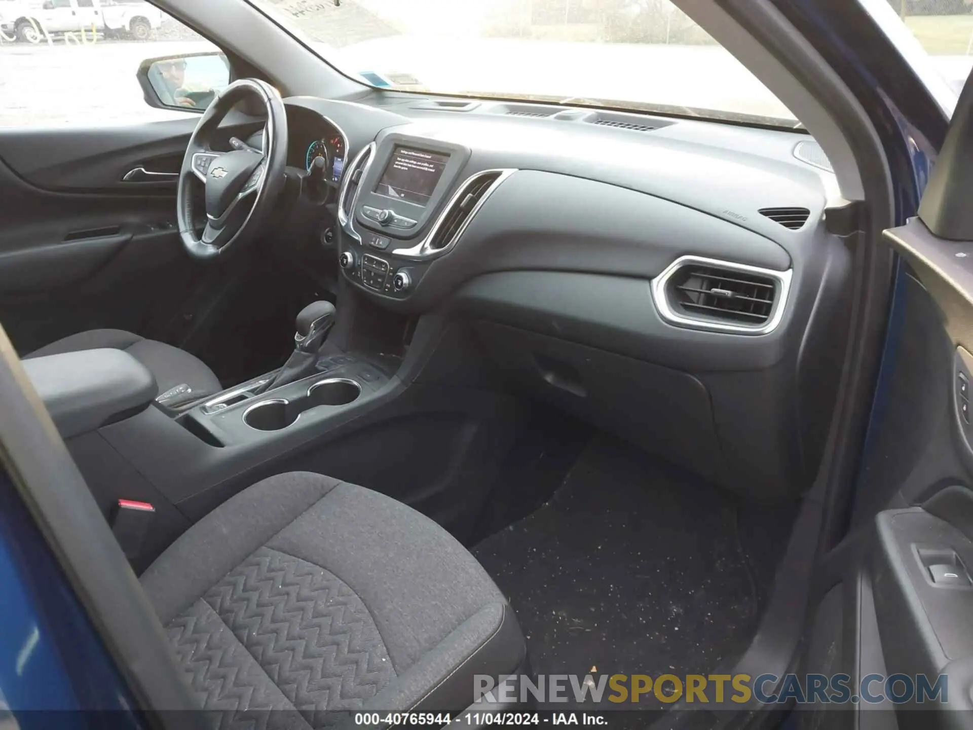 5 Photograph of a damaged car 3GNAXUEVXNL231534 CHEVROLET EQUINOX 2022