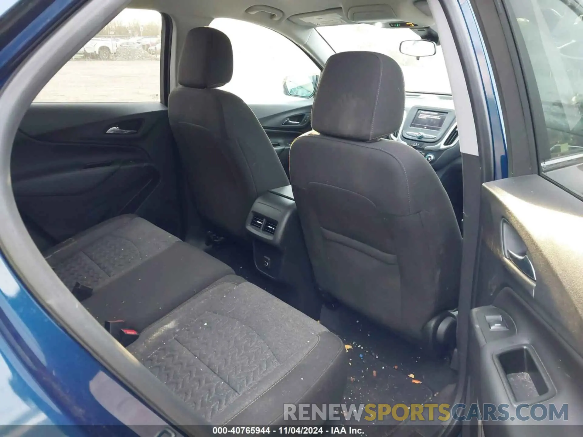 8 Photograph of a damaged car 3GNAXUEVXNL231534 CHEVROLET EQUINOX 2022