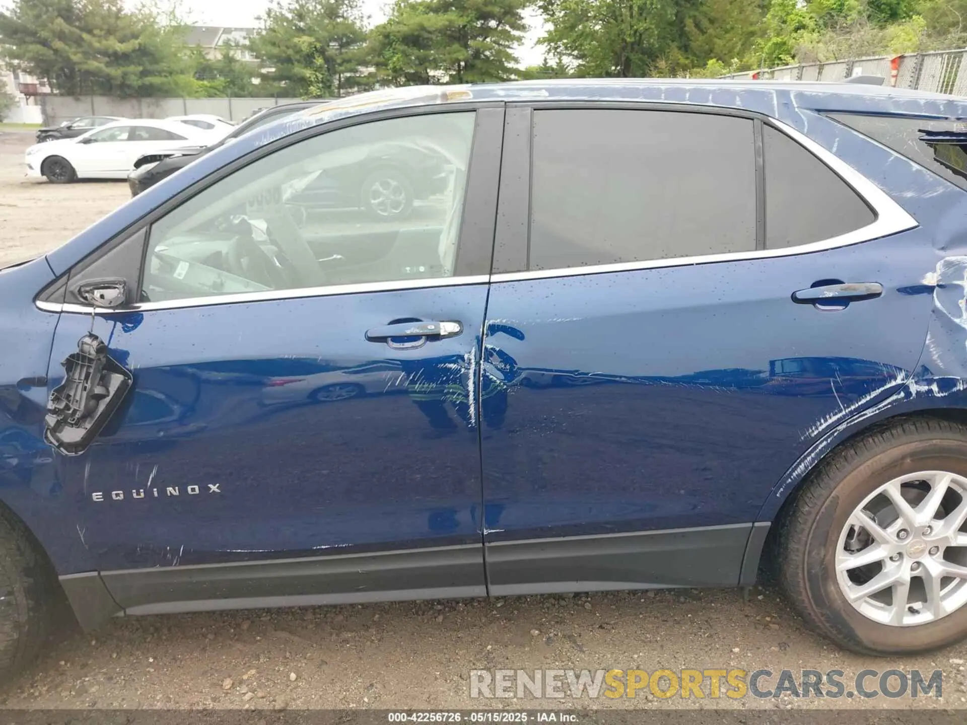 19 Photograph of a damaged car 3GNAXUEVXNL313294 CHEVROLET EQUINOX 2022