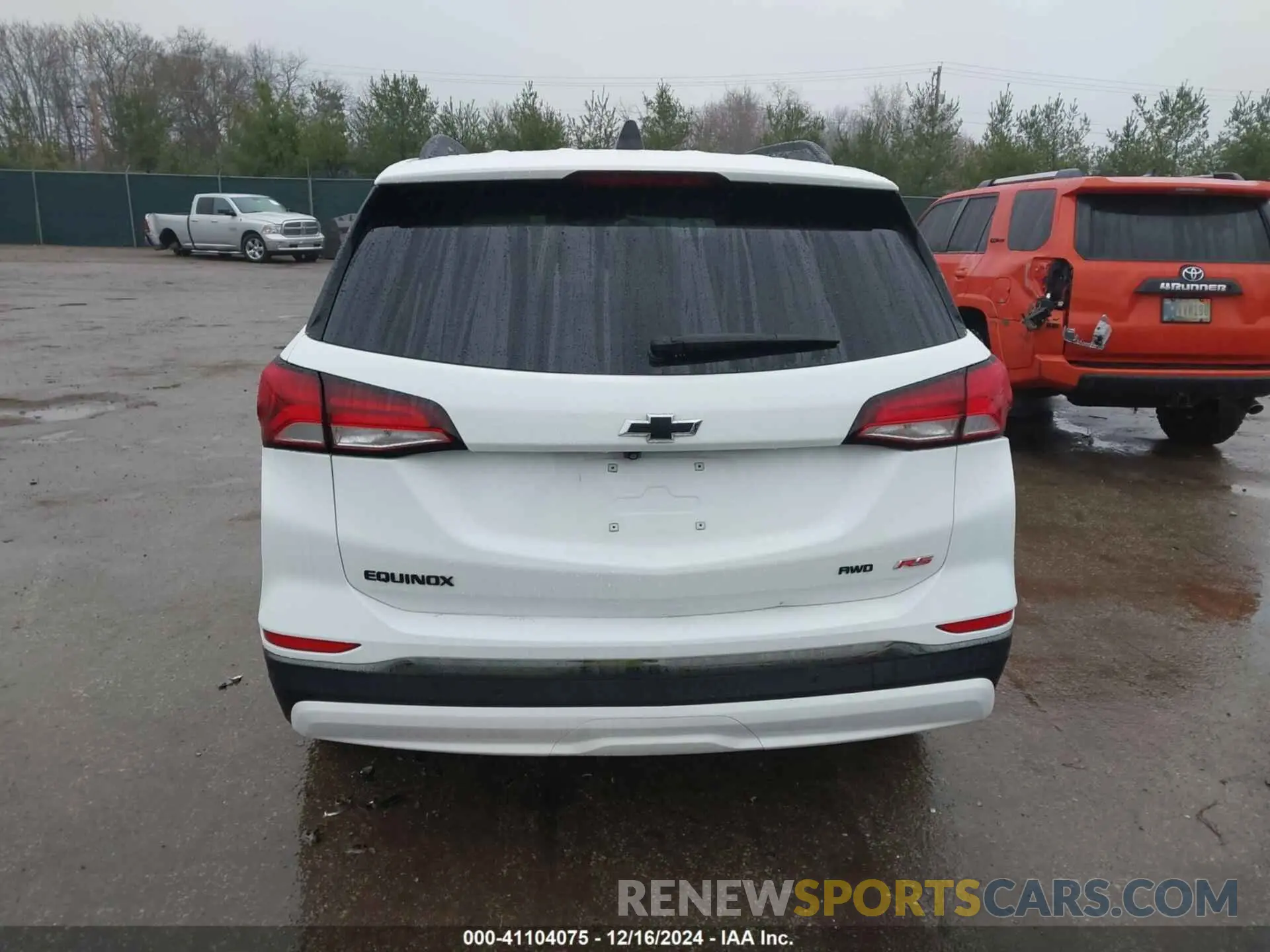 15 Photograph of a damaged car 3GNAXWEV4NS243681 CHEVROLET EQUINOX 2022