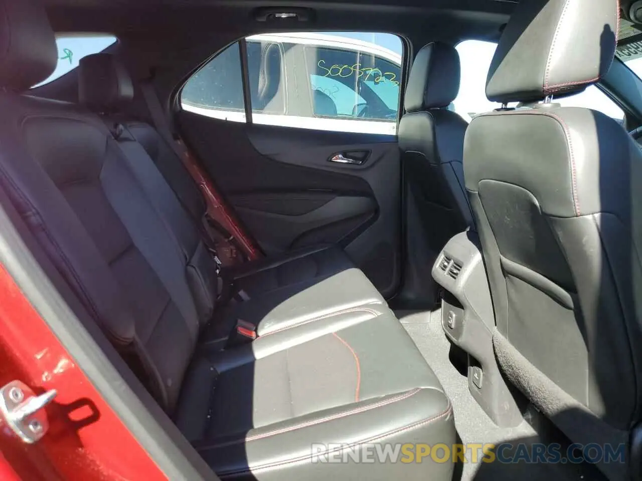10 Photograph of a damaged car 3GNAXWEV5NS185810 CHEVROLET EQUINOX 2022