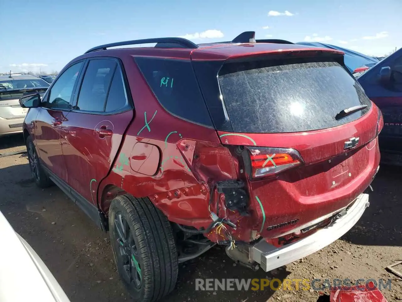 2 Photograph of a damaged car 3GNAXWEV5NS185810 CHEVROLET EQUINOX 2022