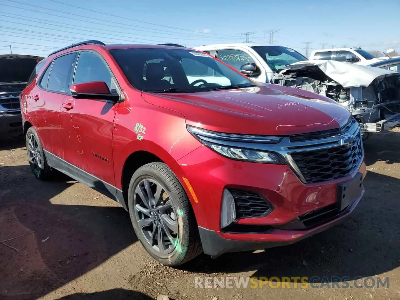 4 Photograph of a damaged car 3GNAXWEV5NS185810 CHEVROLET EQUINOX 2022