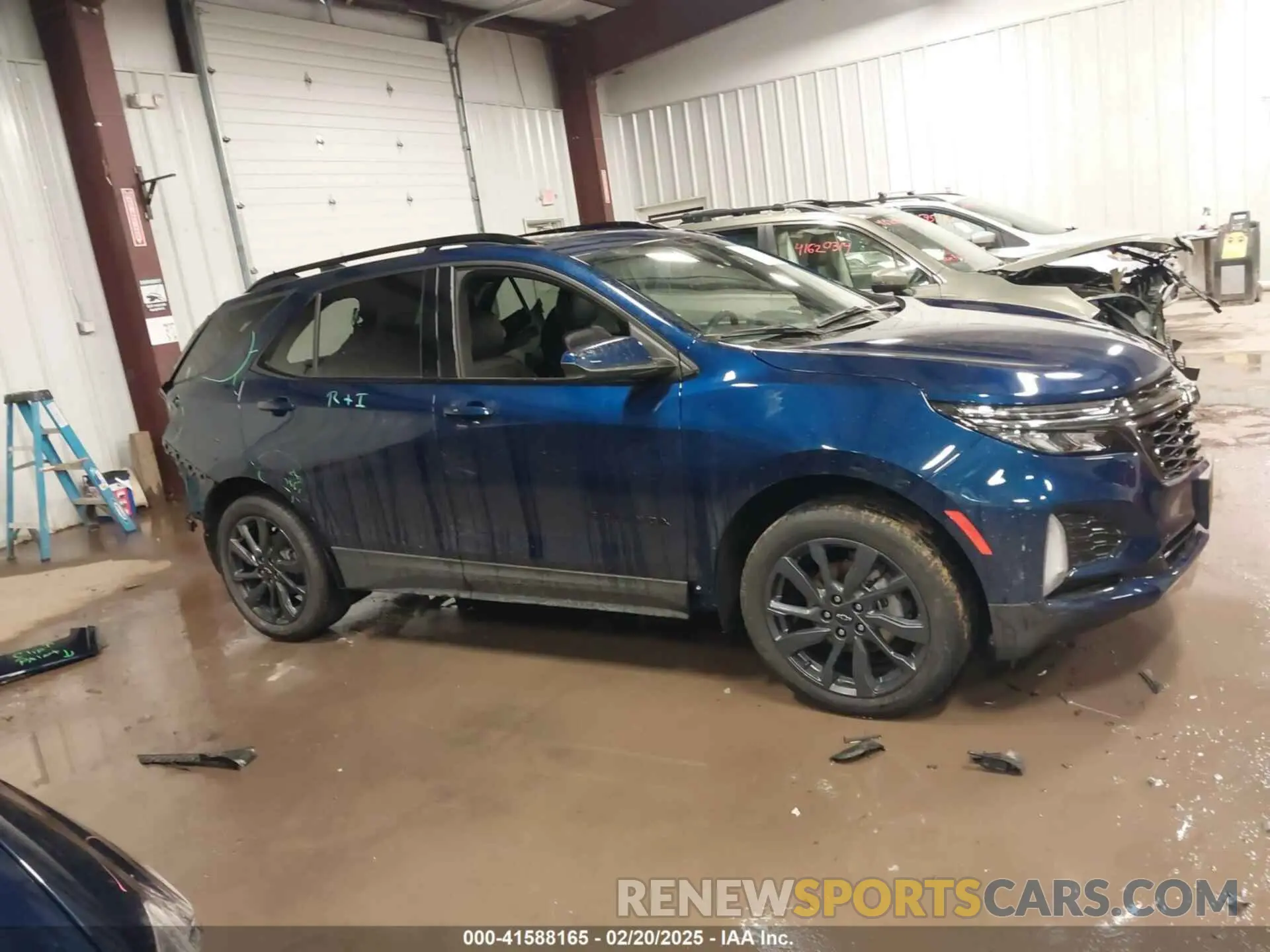 13 Photograph of a damaged car 3GNAXWEV7NS200405 CHEVROLET EQUINOX 2022
