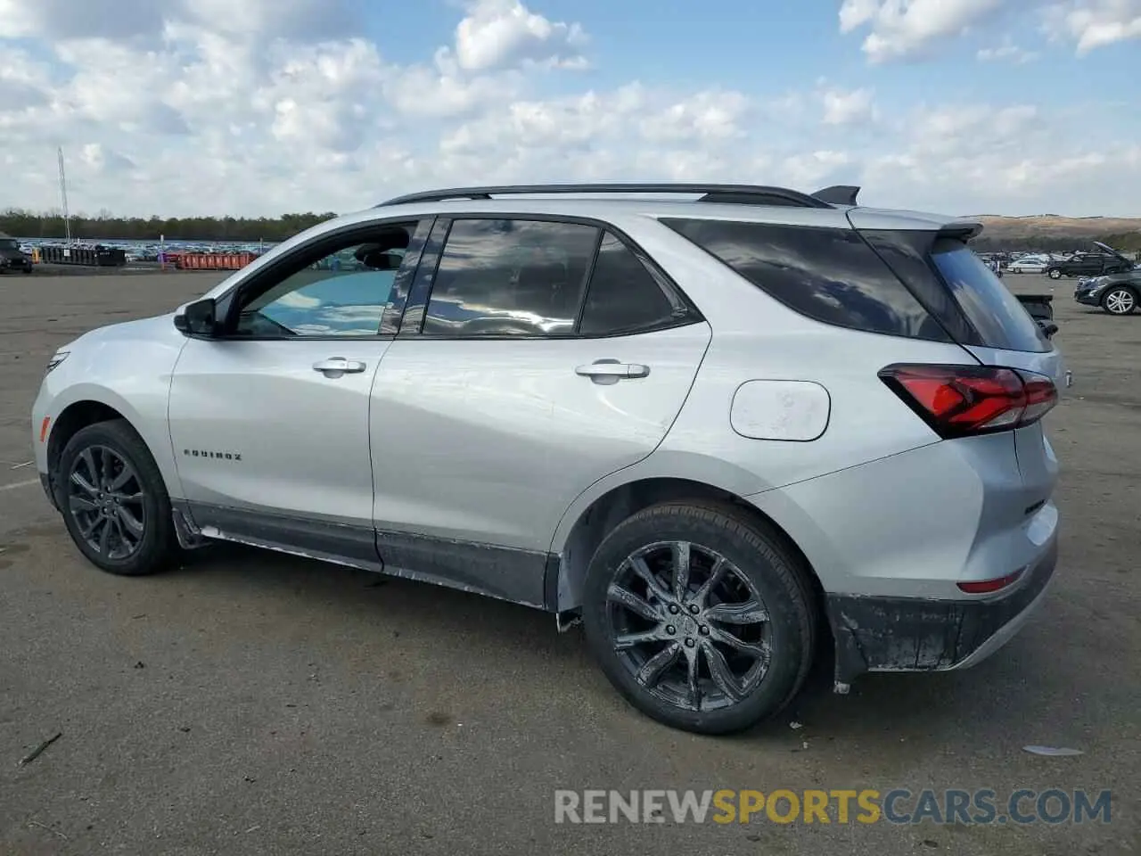 2 Photograph of a damaged car 3GNAXWEV8NS120448 CHEVROLET EQUINOX 2022